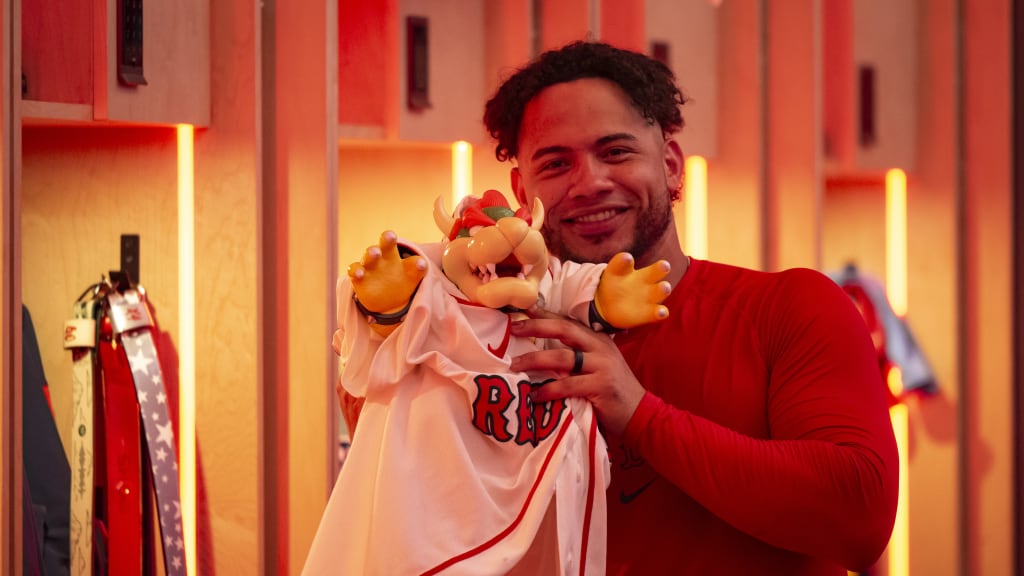 How Bowser became an unofficial 'mascot' for '26 Sox