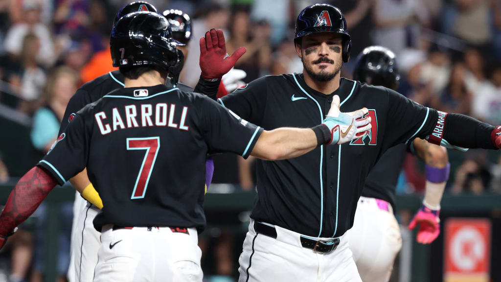 D-backs still breathing after Arenado's slam