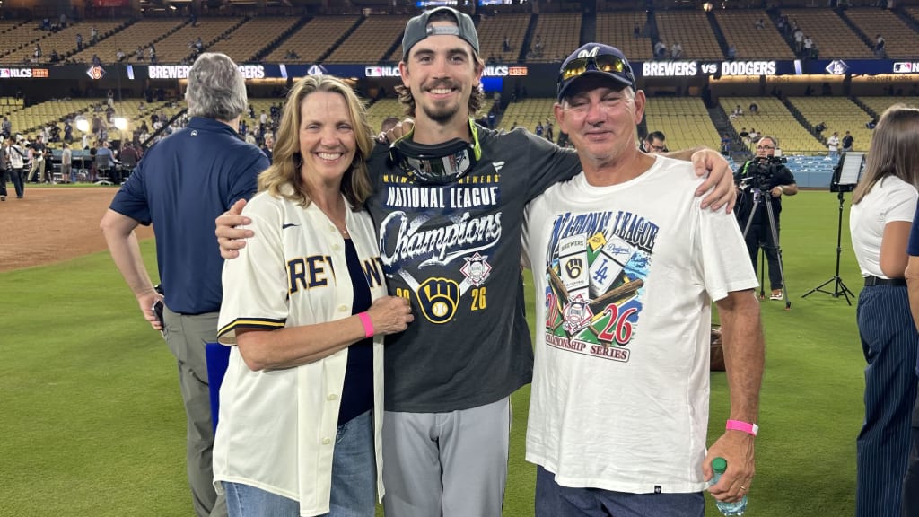 Sheila, Robert and Jim Gasser (Courtesy of Jim Gasser)