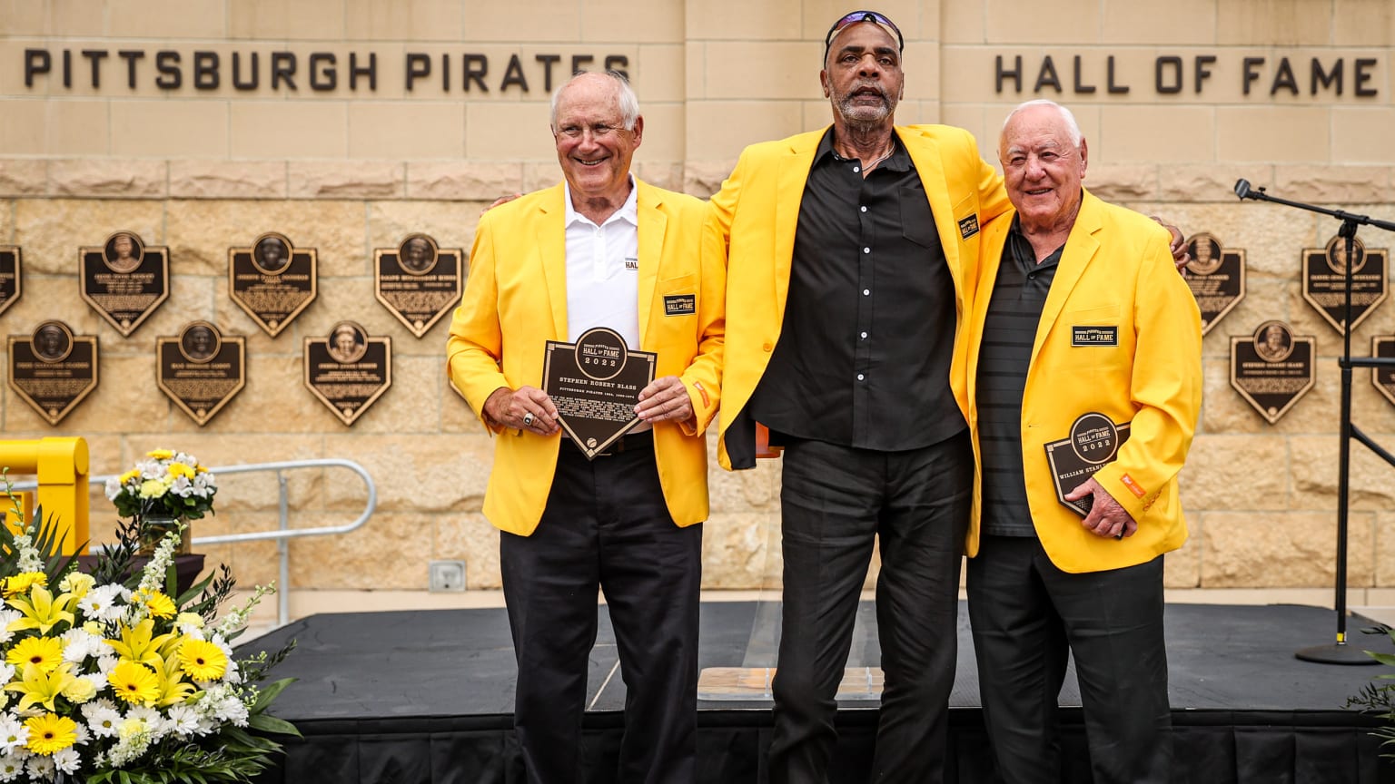 Hall of Fame Wall | Experience History at PNC Park | Pittsburgh Pirates