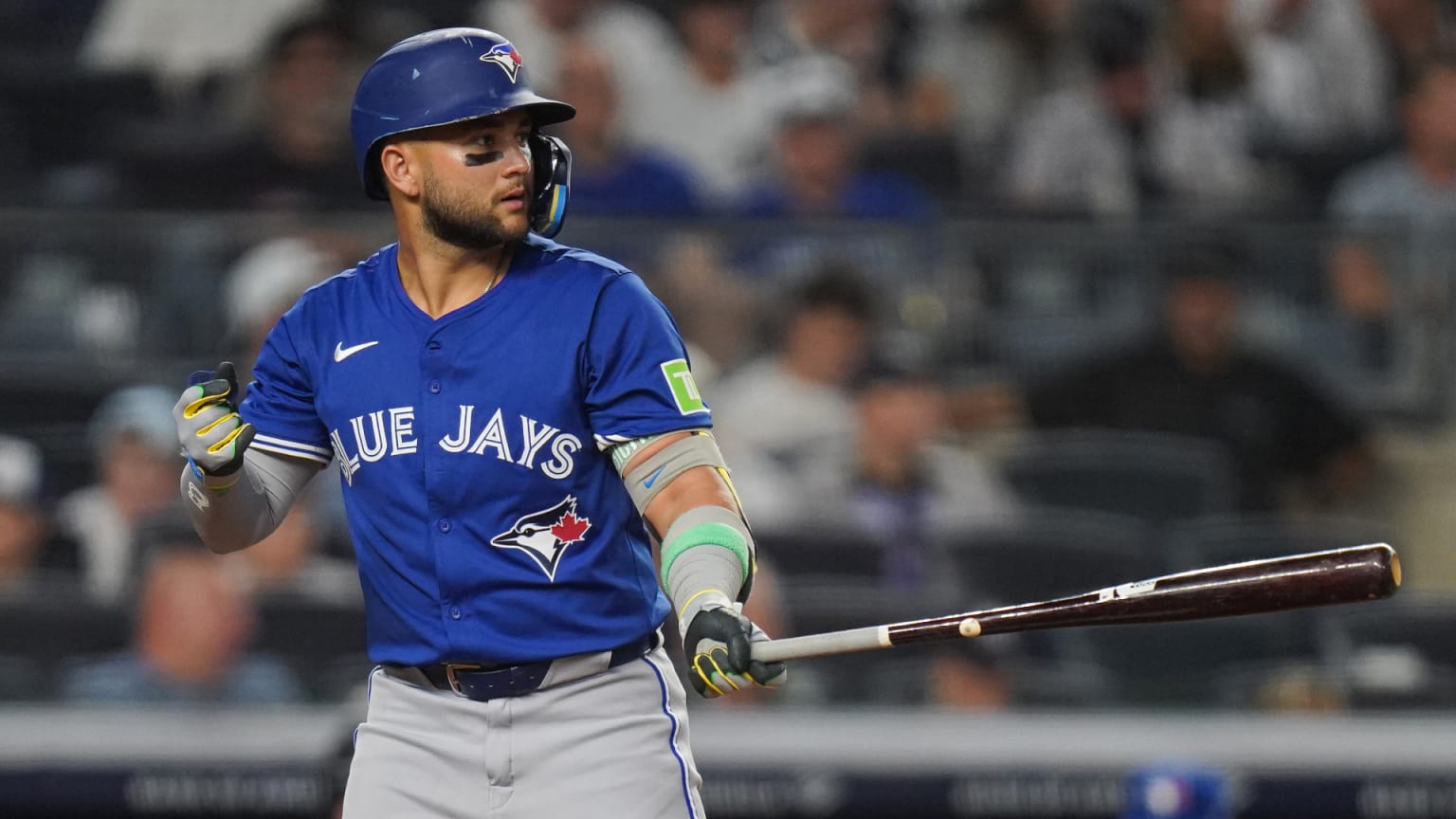 MLB Trade Rumors And 2025 2026 Free Agent News 