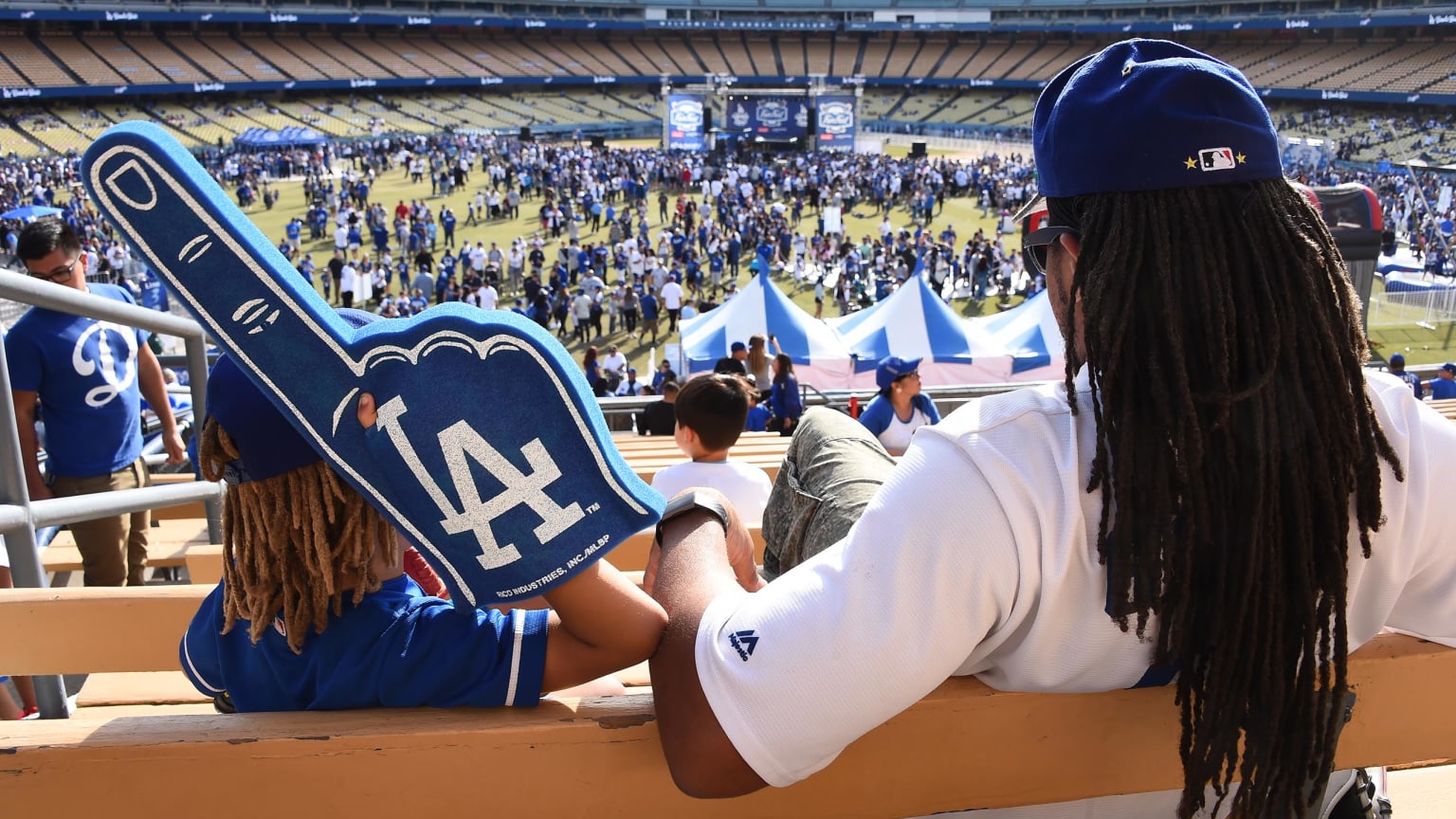 Dodger Stadium FanFest Los Angeles Dodgers