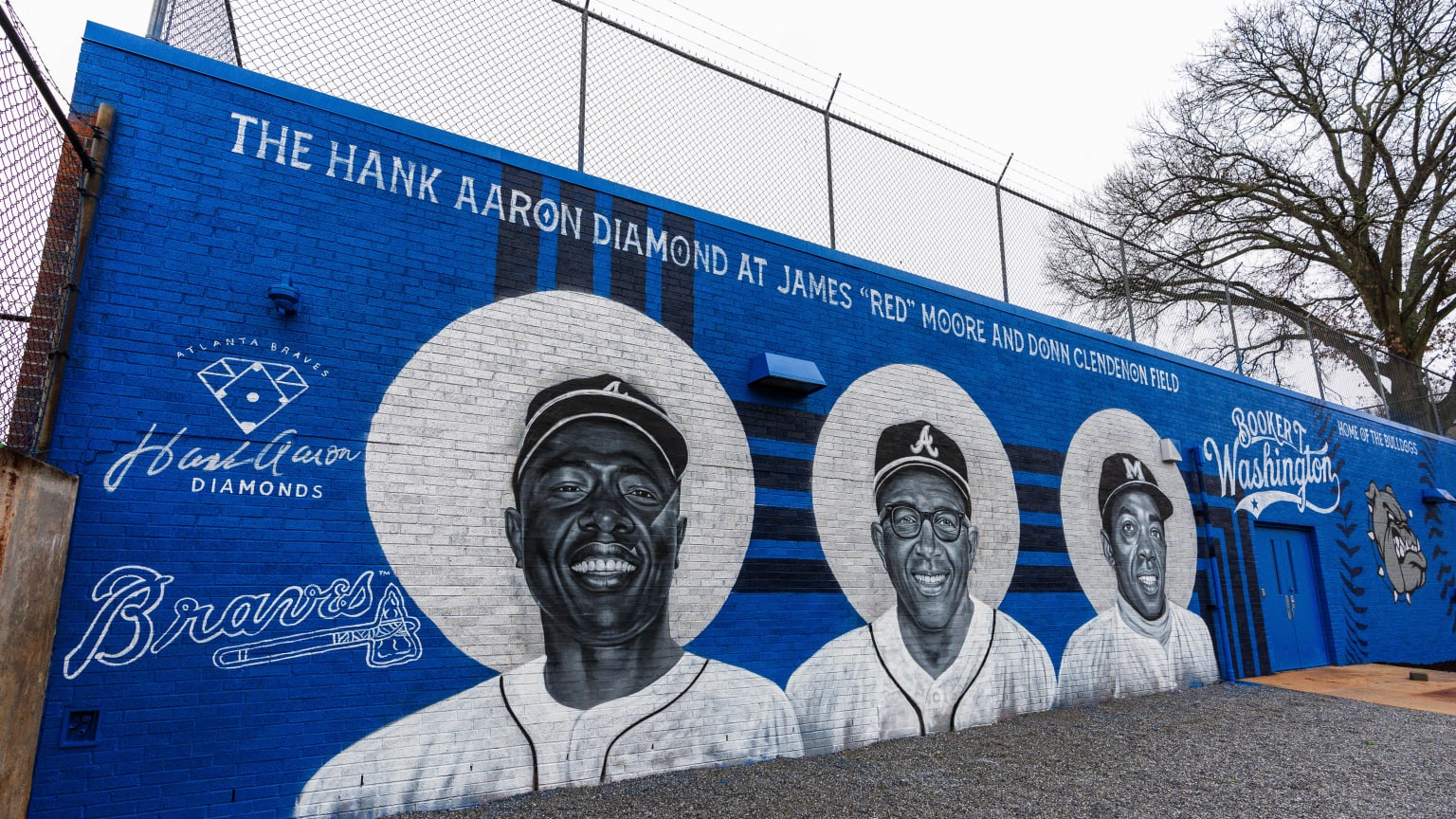 Billye Aaron helps dedicate new baseball, softball fields