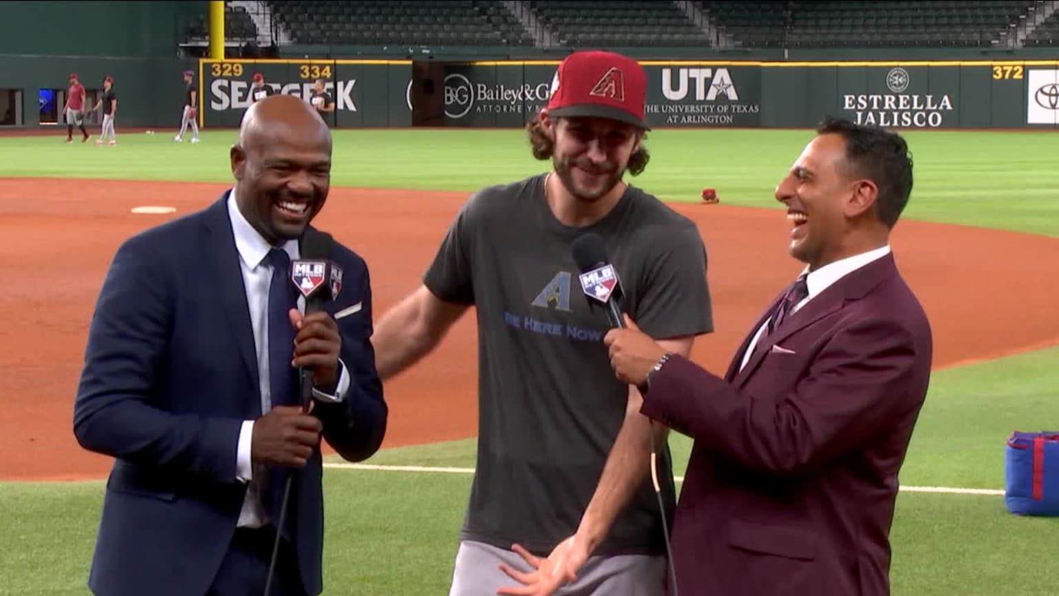 Texas baseball to host live show for MLB Network's Intentional Talk