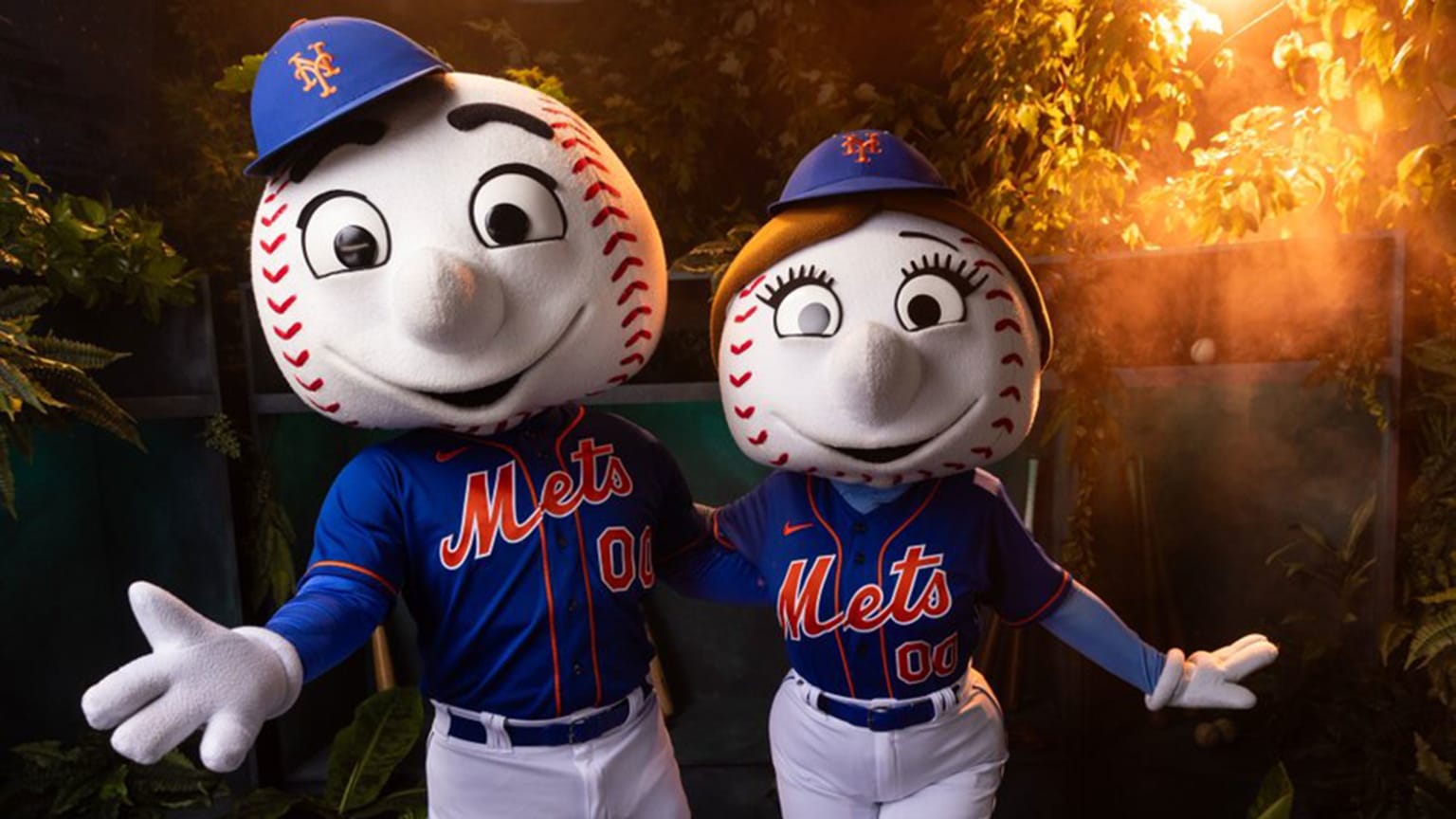 Welcome to the Home of Mr. & Mrs. Met | New York Mets