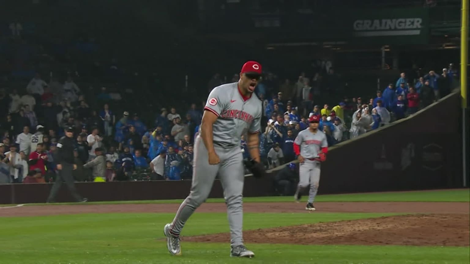 Official Cincinnati Reds Website