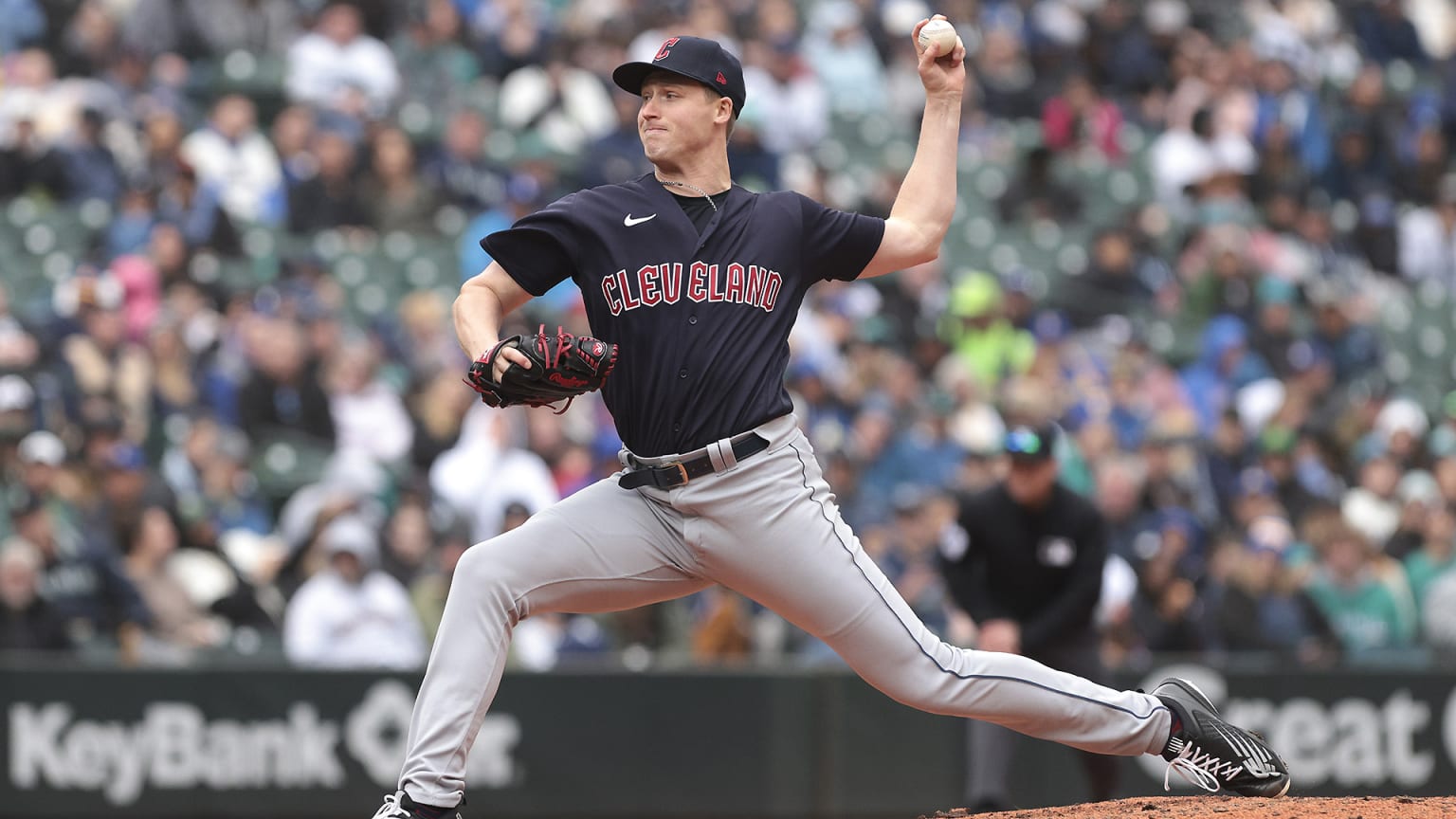 Tim Herrin throws a pitch