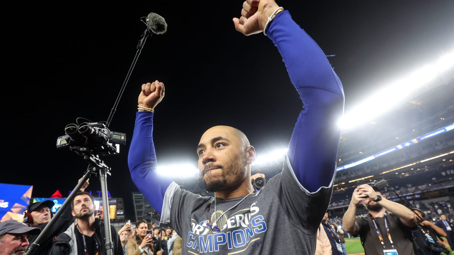 Mookie Betts celebrates the Dodgers' World Series title