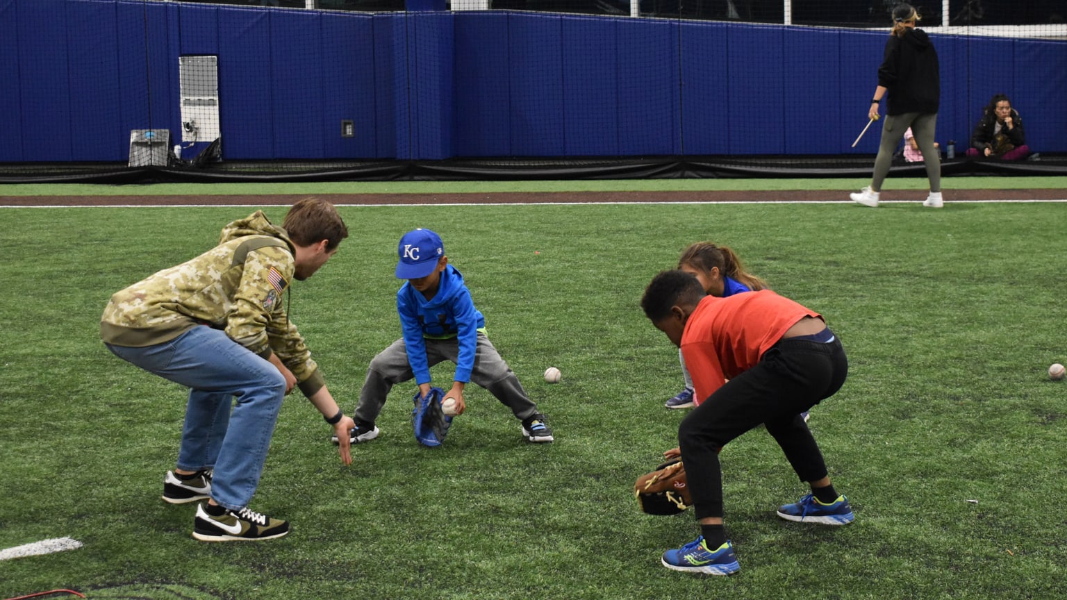 SOMO athletes participate in Kansas City Royals baseball clinic