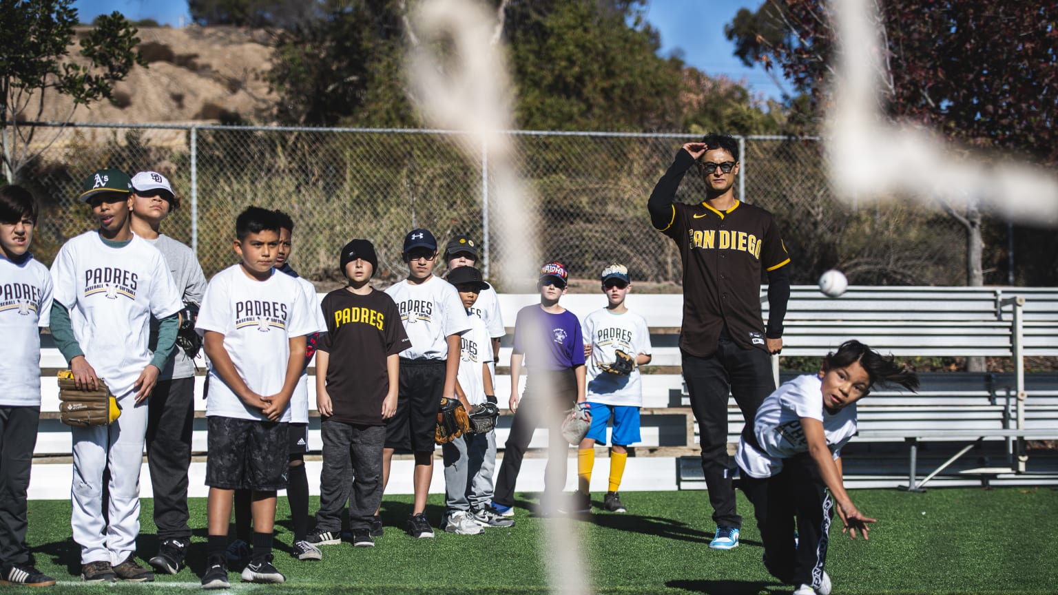 Padres Community, Play, Baseball & Softball Camps