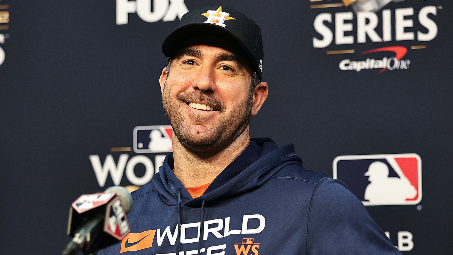 Justin Verlander smiled during a press conference