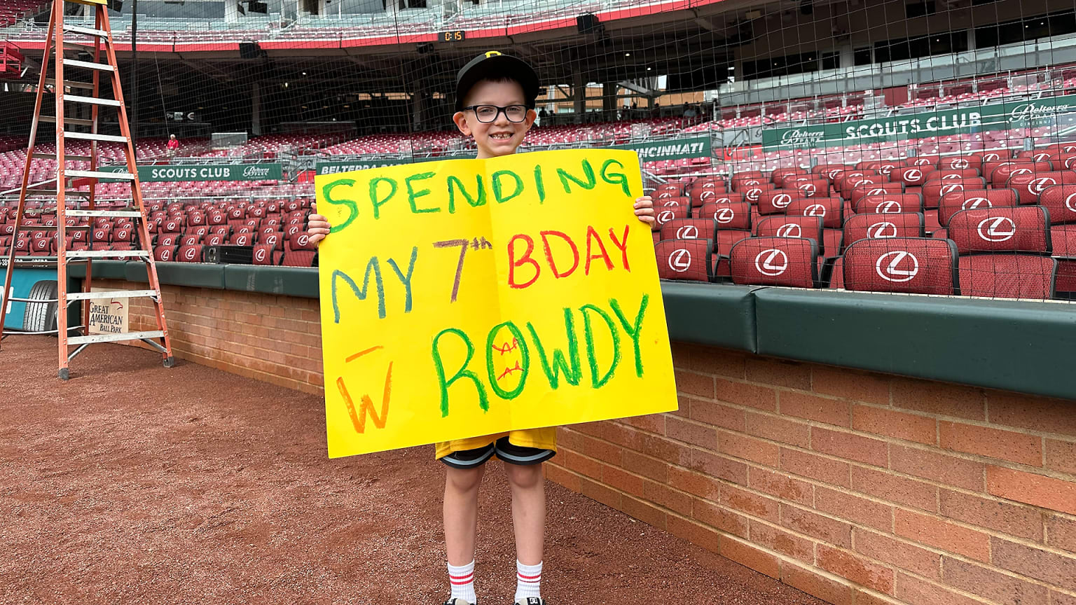 7-year-old Xander Brown loves watching Rowdy Tellez on his birthday