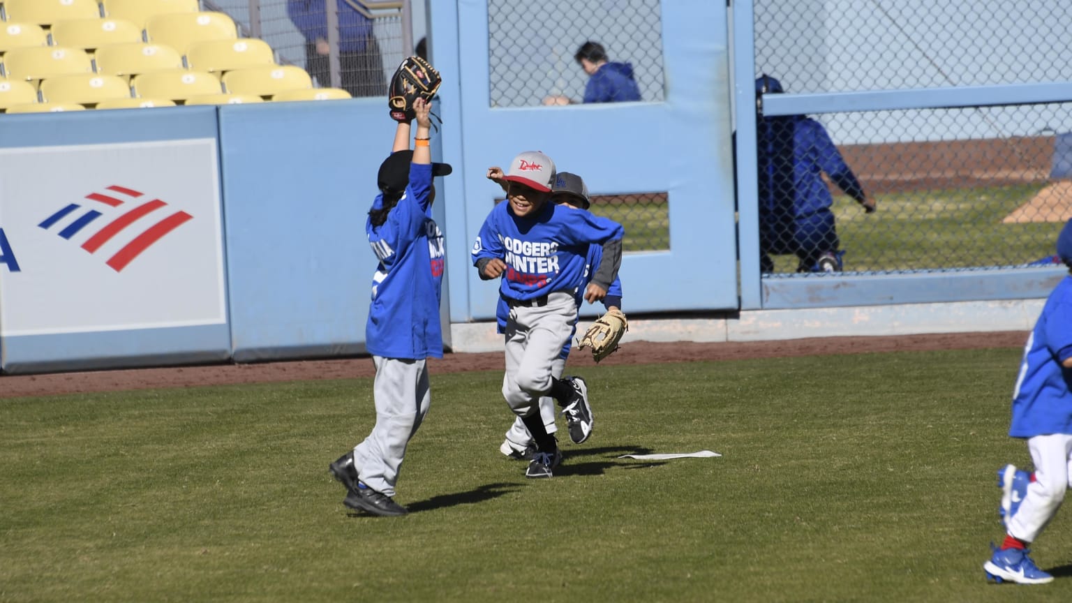 Dodgers offer winter camps for young baseball players - Beverly