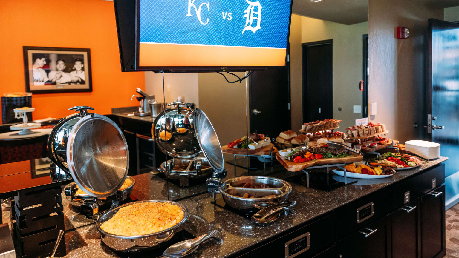 Buy Detroit Tigers Suites Detroit Tigers