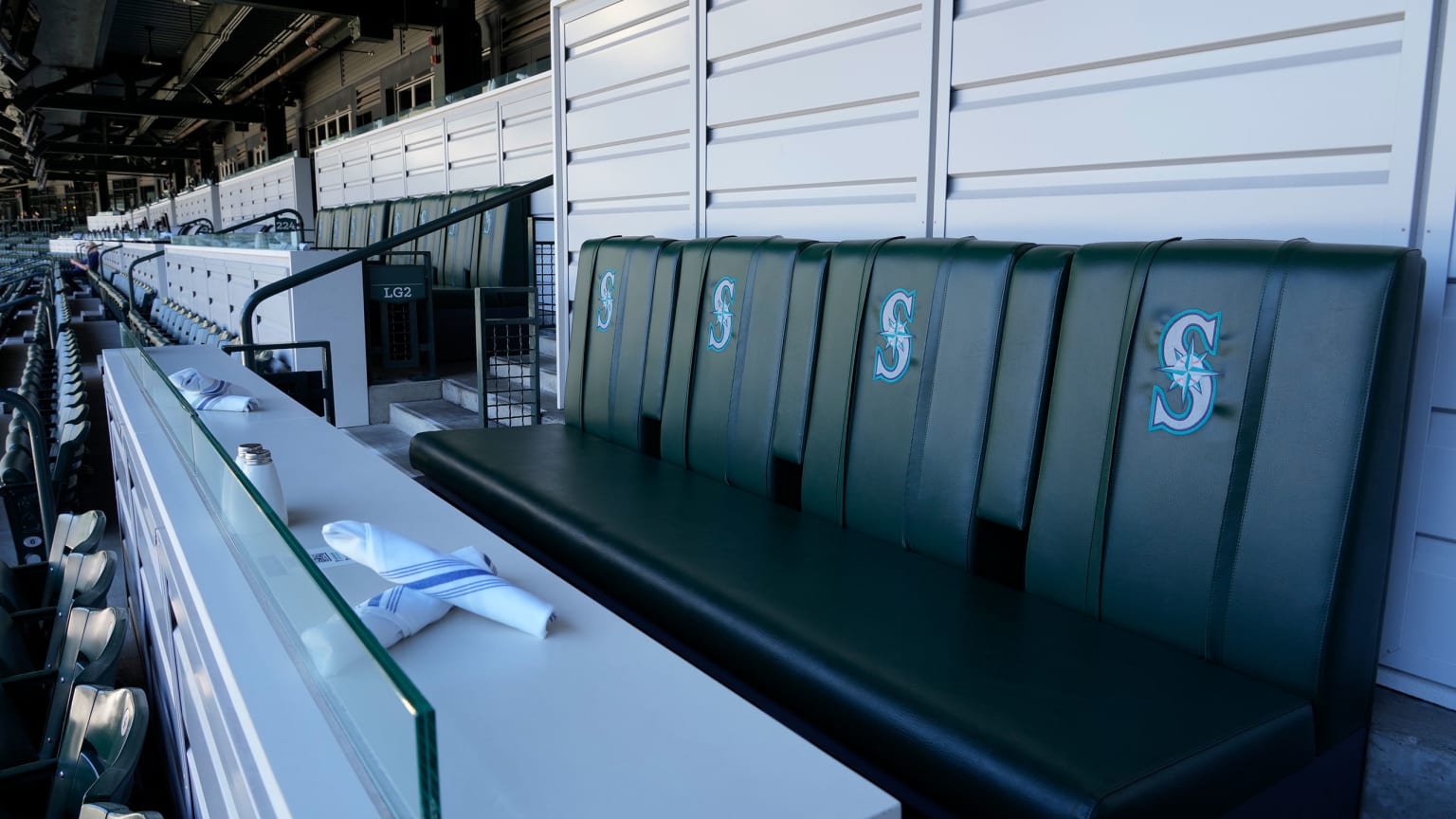 Mariners Premium Terrace Club Loge Boxes Seattle Mariners