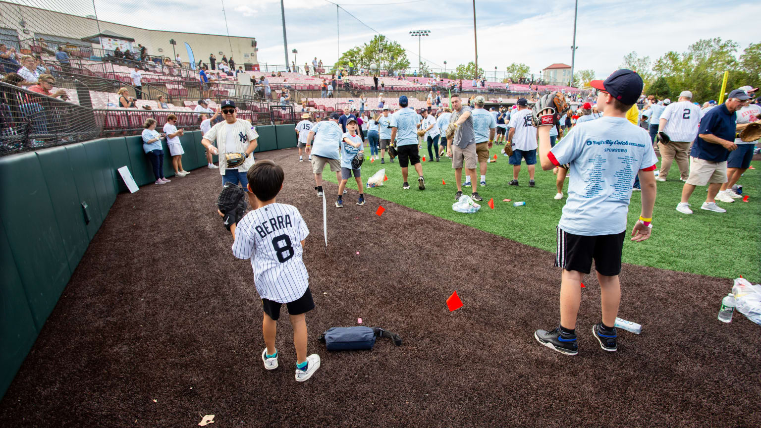 New Guinness World Record for Largest Game of Catch