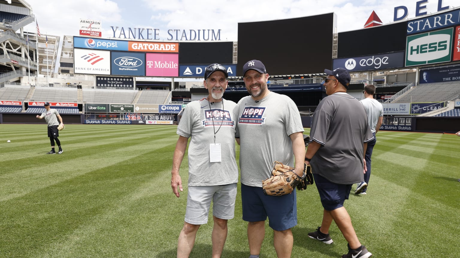 New York Yankees honor NYPD Blue Chips program for HOPE week