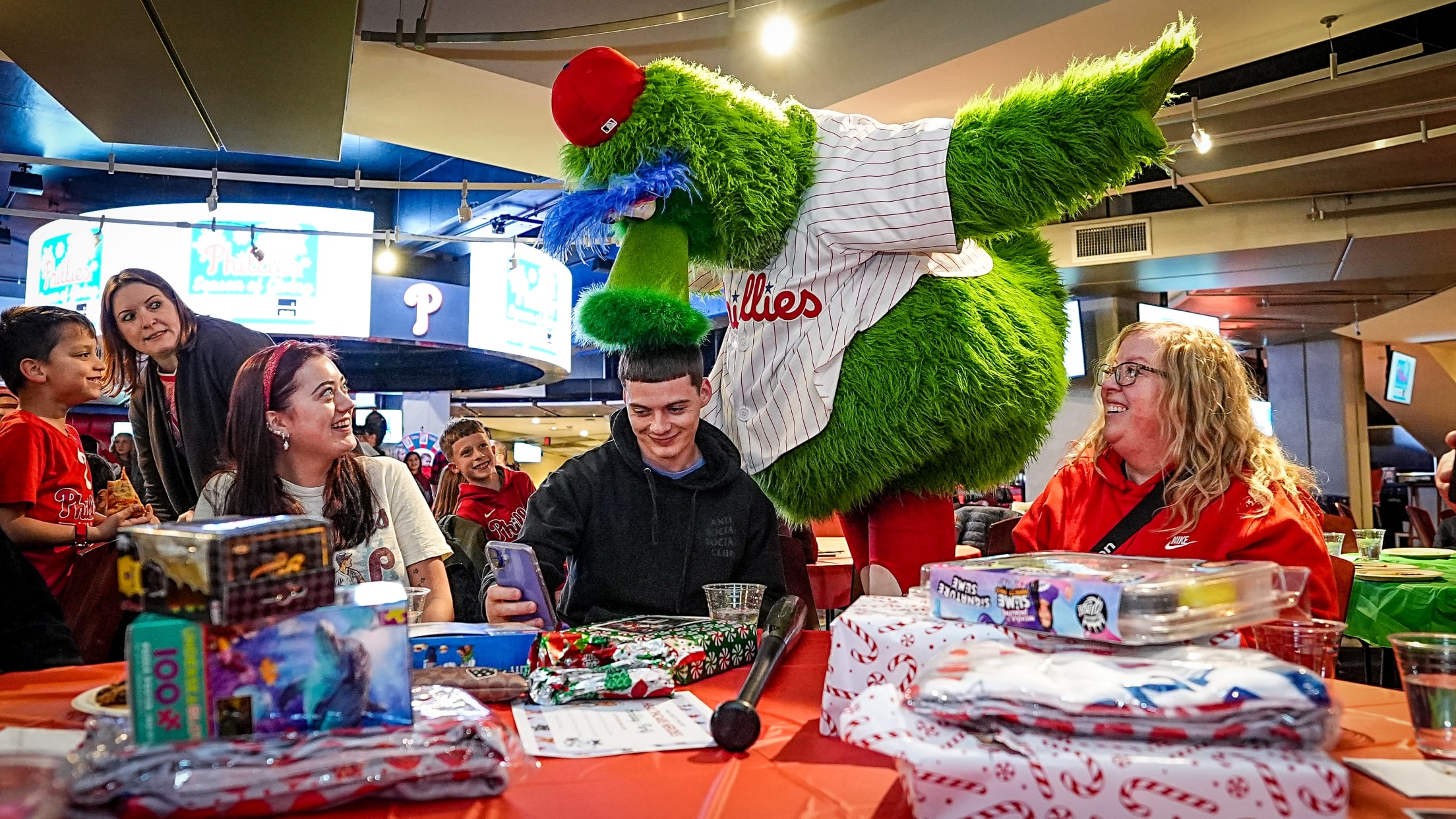 HealthcareHeroesHolidayParty177796