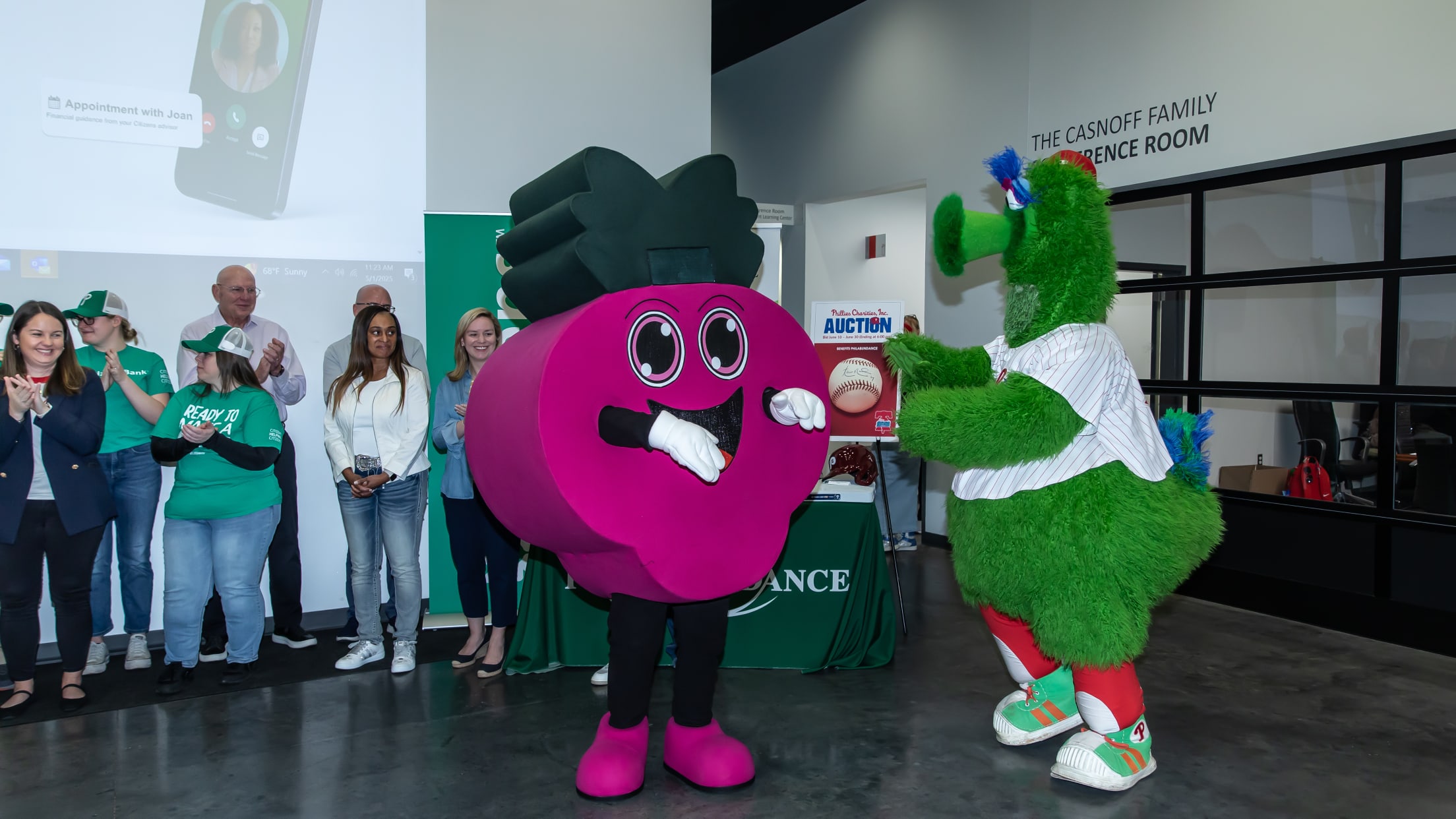 20250501_Phans_Feeding_Families-18