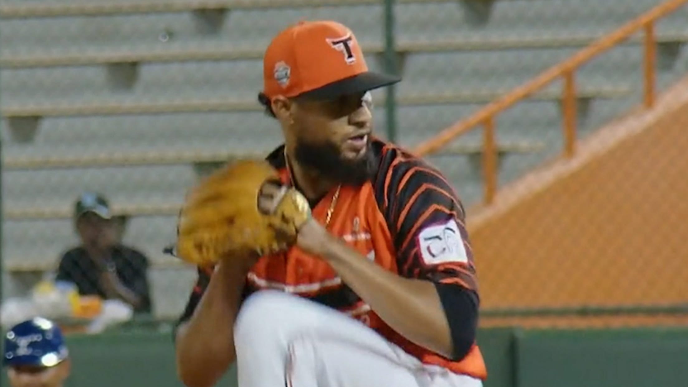 Yohan Ramírez sella la barrida de los Toros