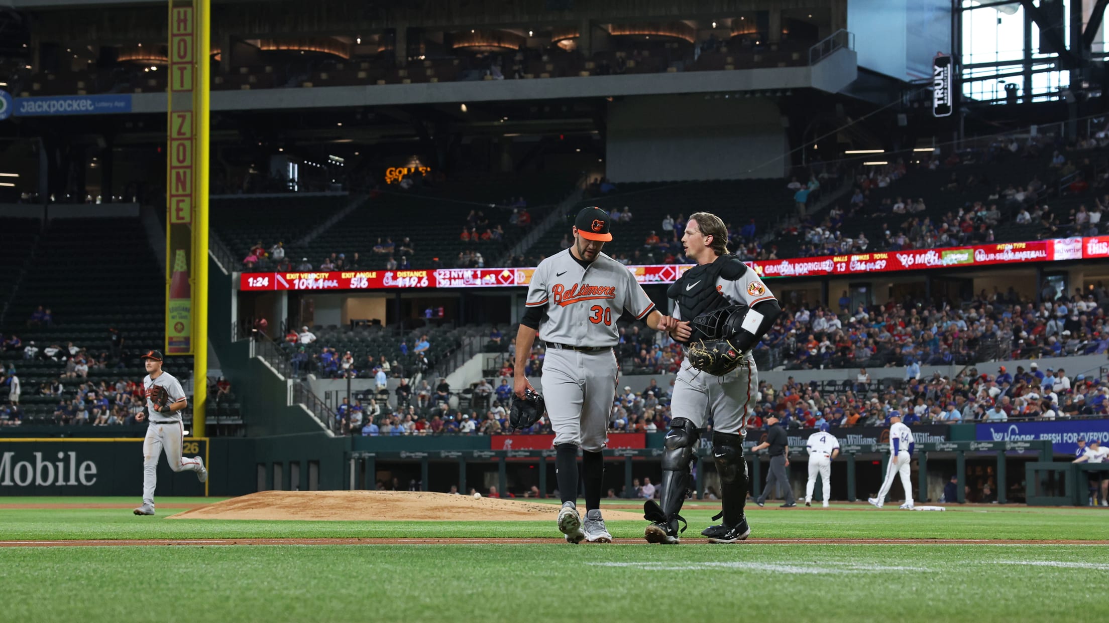 BAL-BI-Grayson-Debut - 030