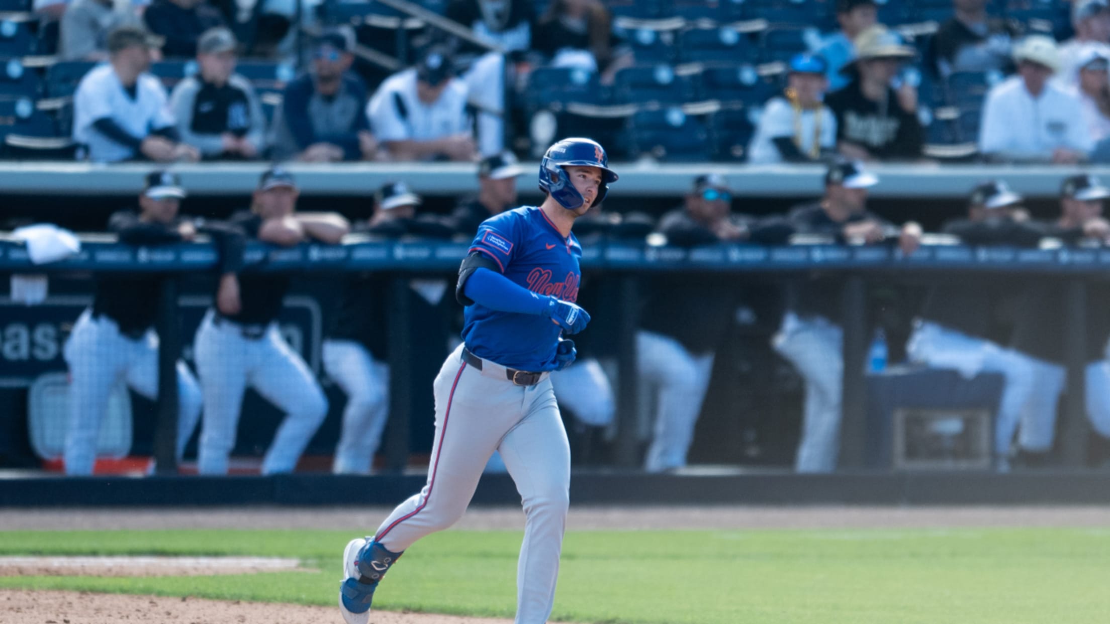 JT Schwartz's three-run home run