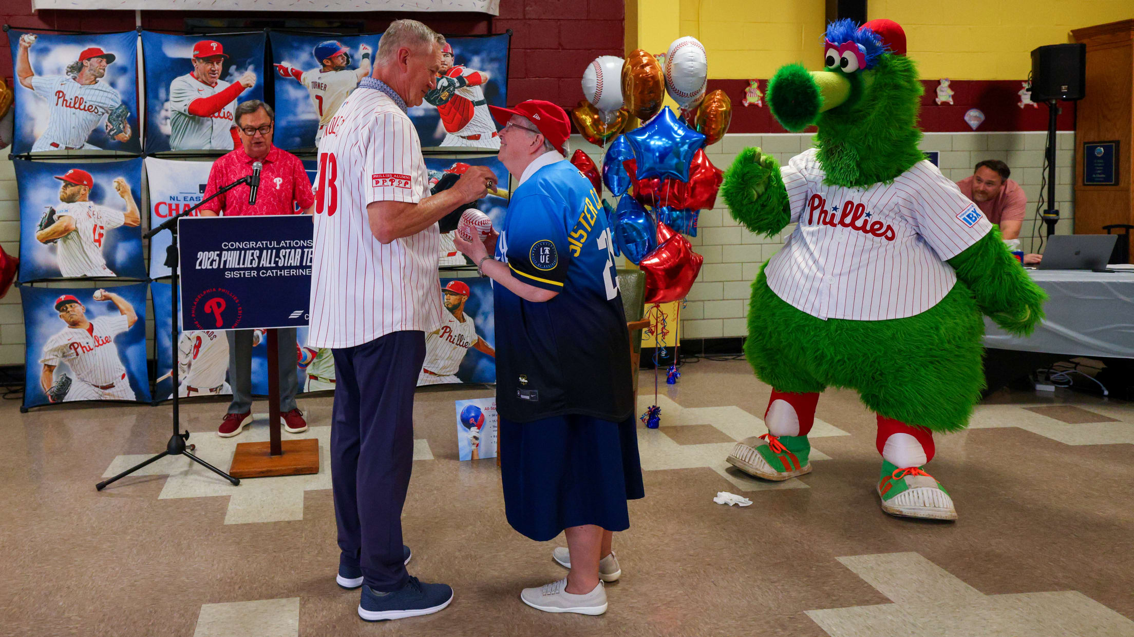 20250502_Teacher Surprise-15