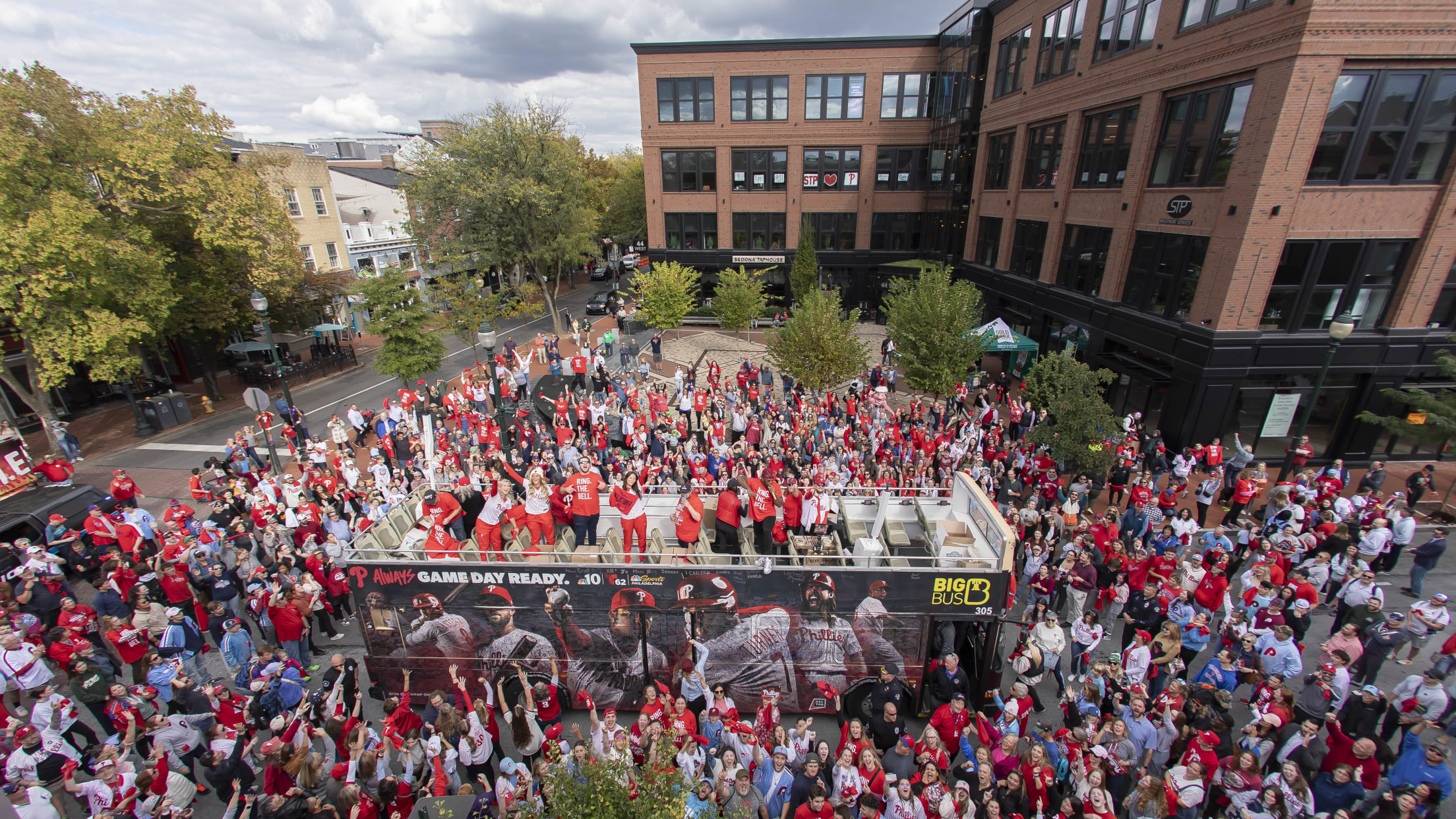 The Rally for Red October bus tour rolls on as Phillies face Diamondbacks  in NLCS – NBC10 Philadelphia