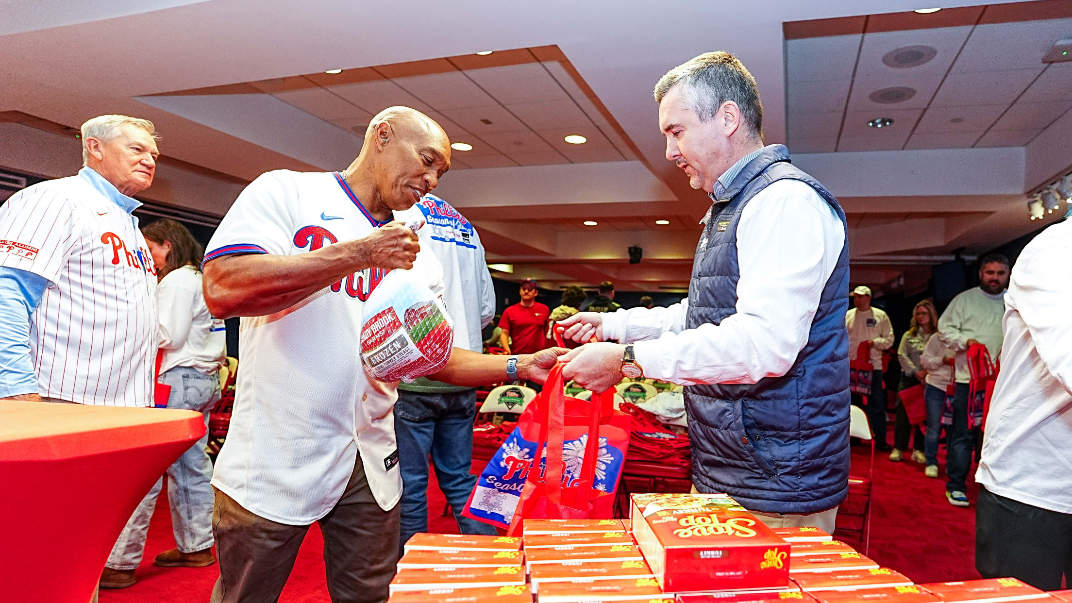 ThanksgivingTurkeyDrive172221