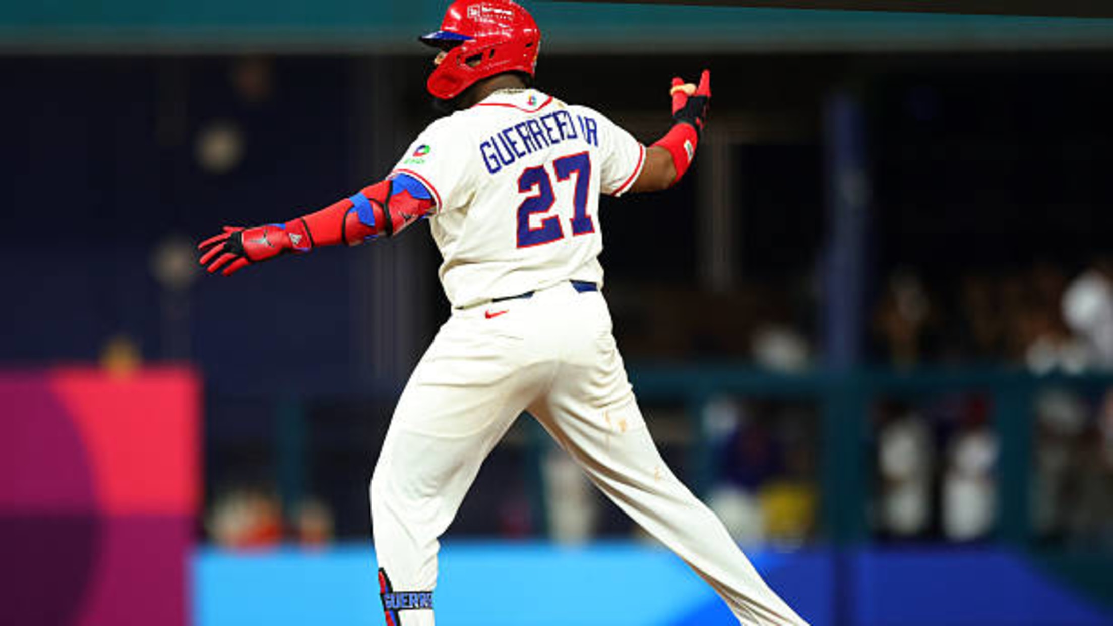Doble empujador de Guerrero Jr.  