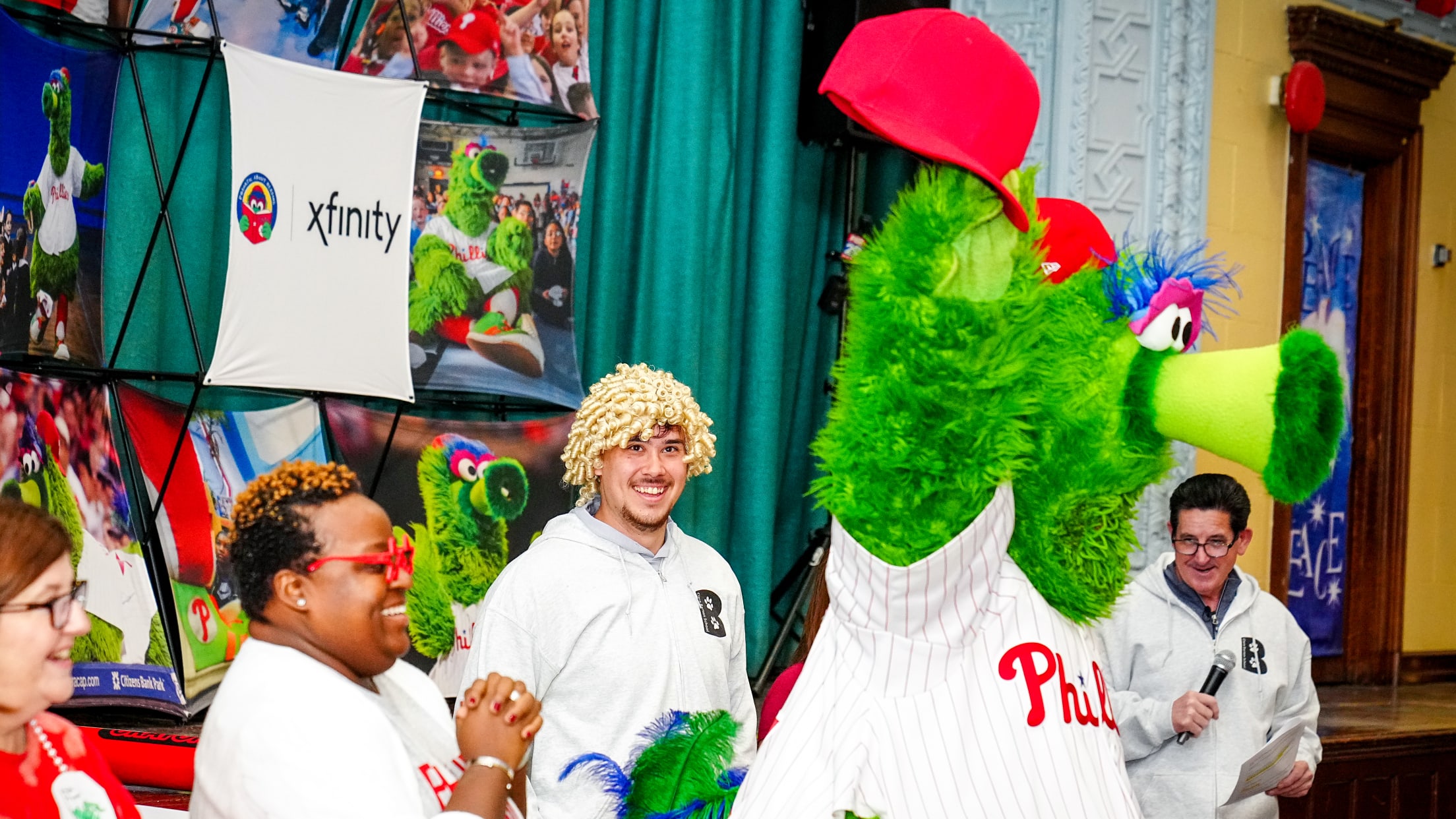 PhanaticAboutReading09158