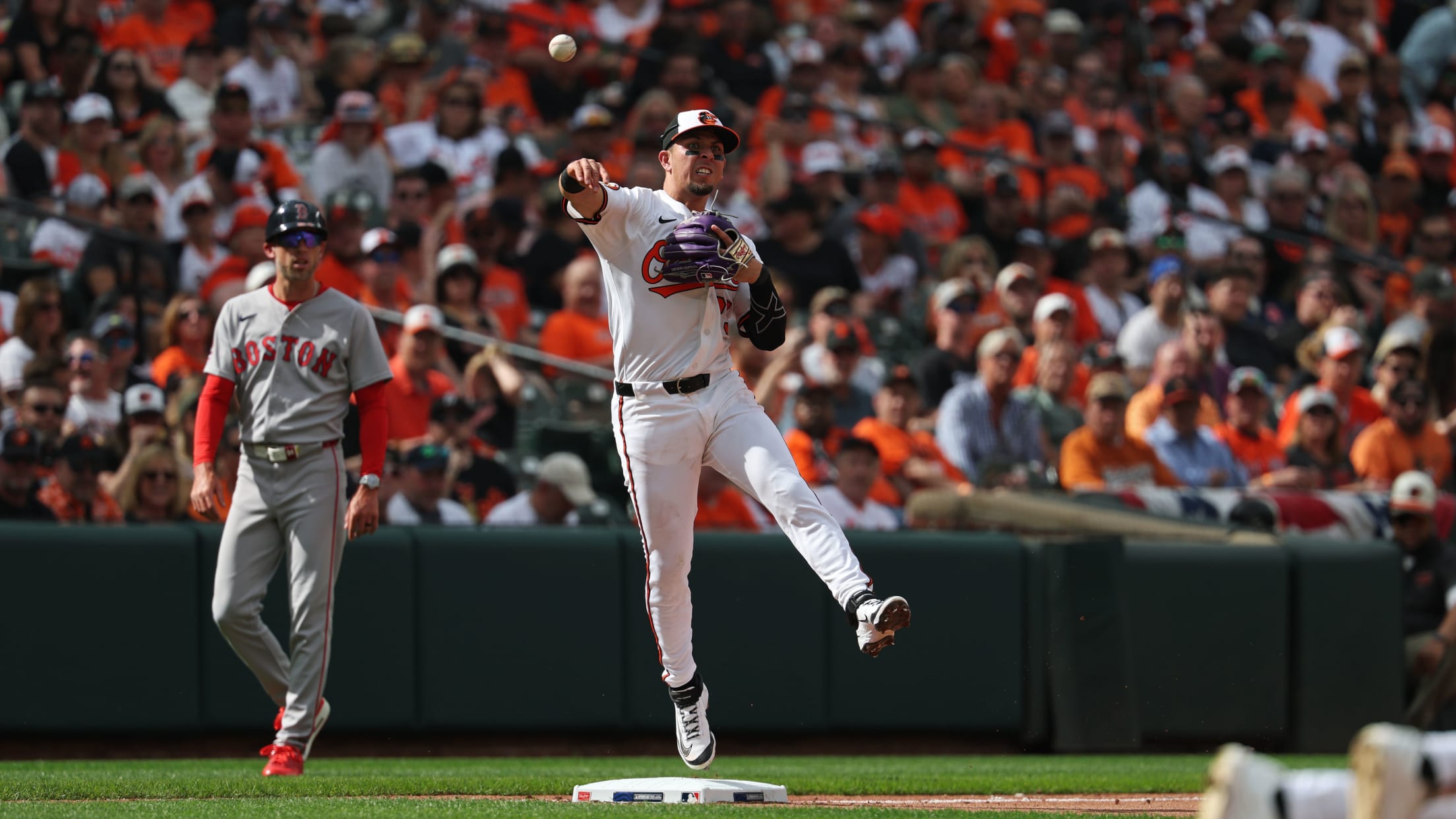 BAL-InFocus-040125-044