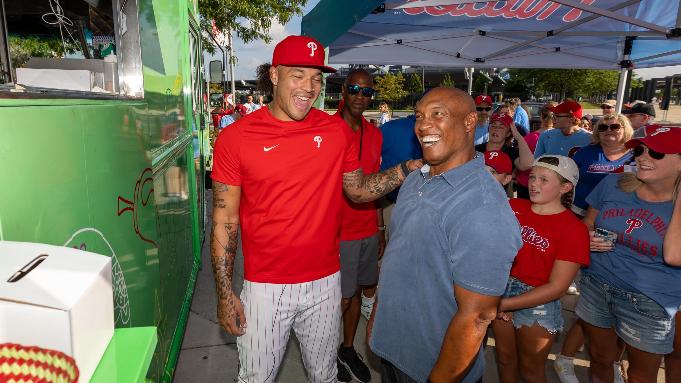Taijuan Walker Gives Out Free Tacos to Benefit Foster Care in