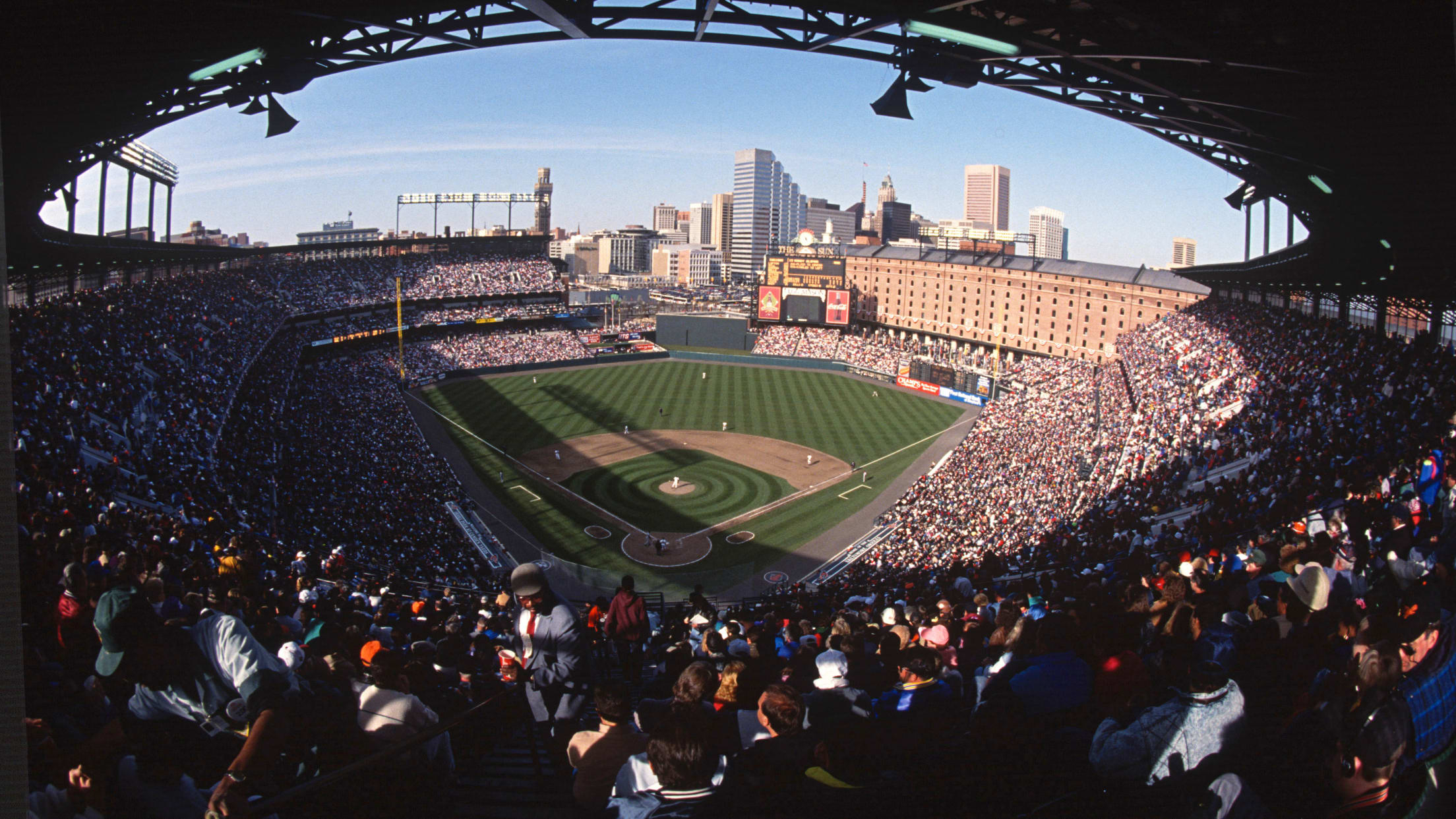 BAL-BI-030424-70Years-1984-1993-019