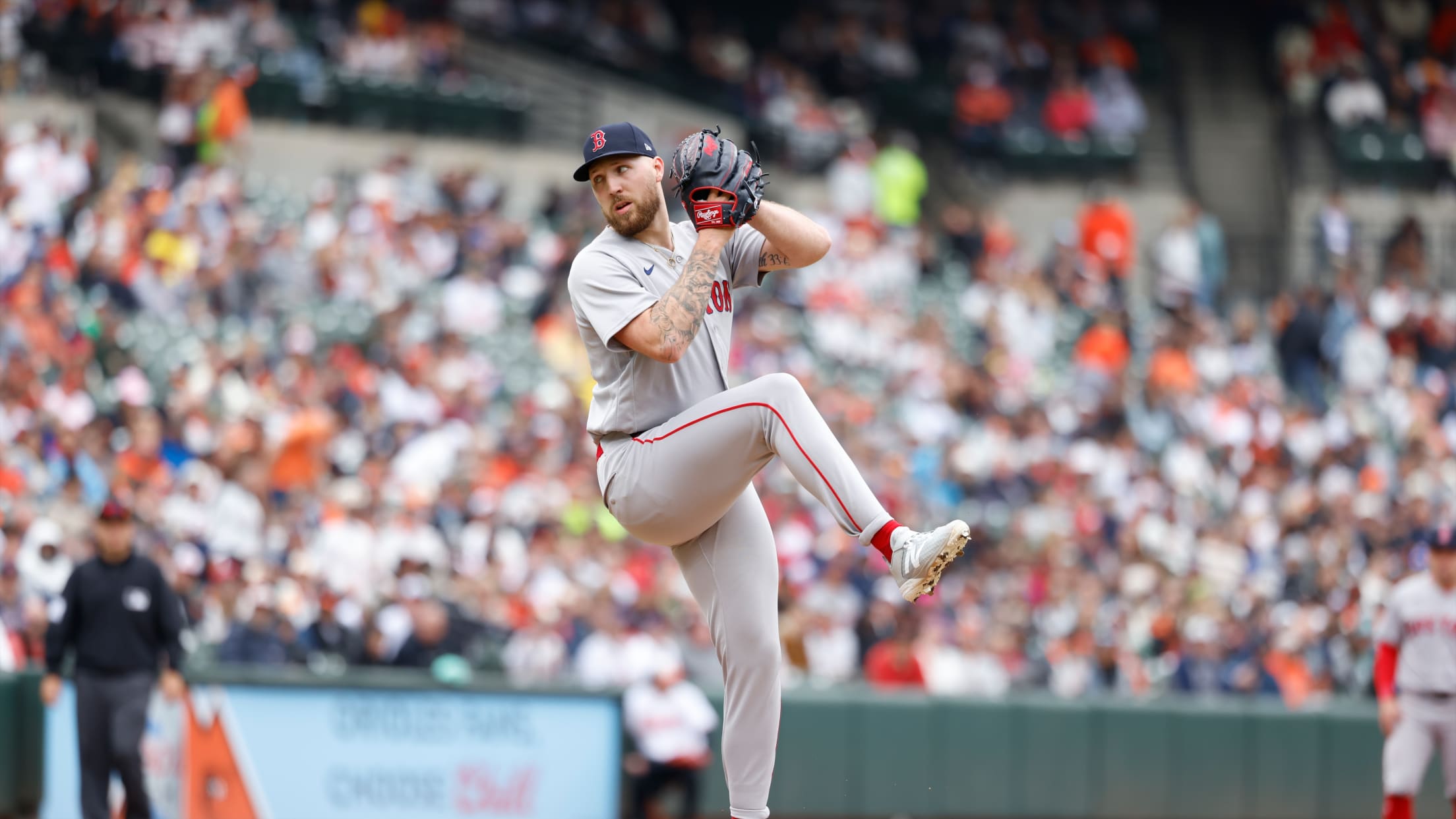 Garrett Crochet strikes out seven in six innings