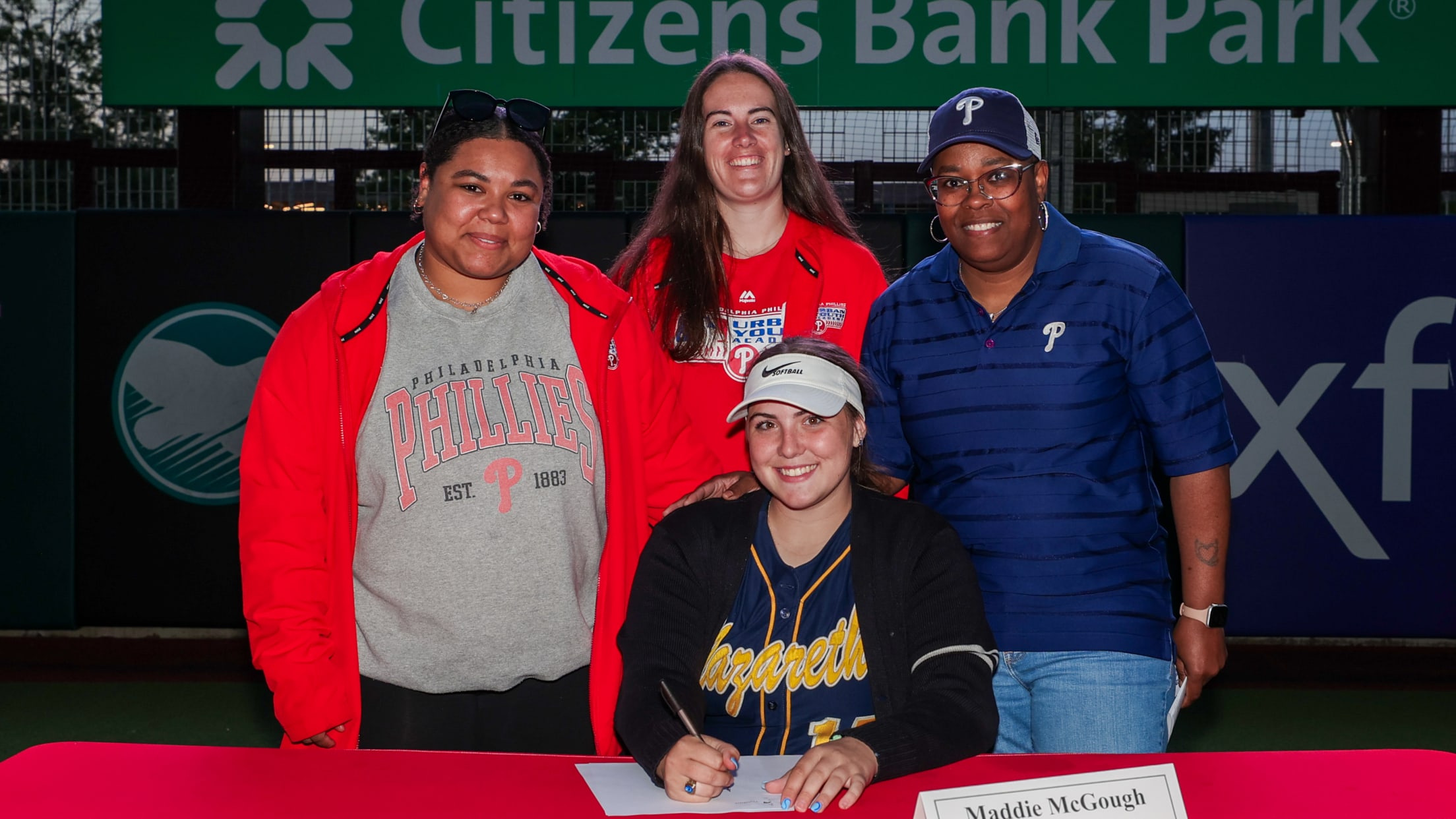 20240513_UYA Signing-23