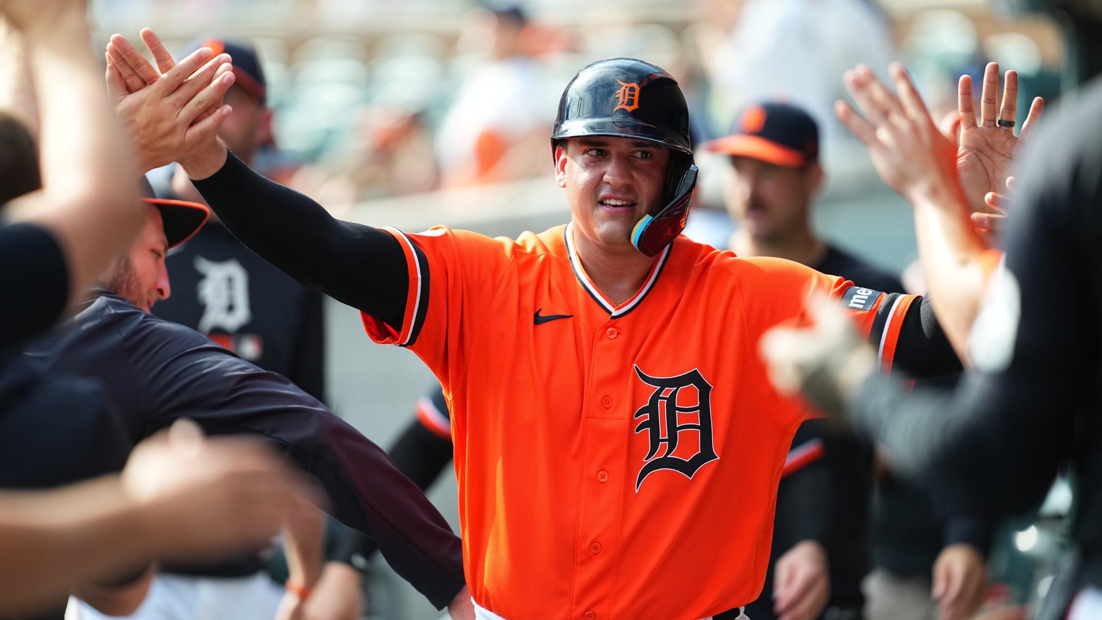 Tigers show late life for epic comeback vs. Rockies