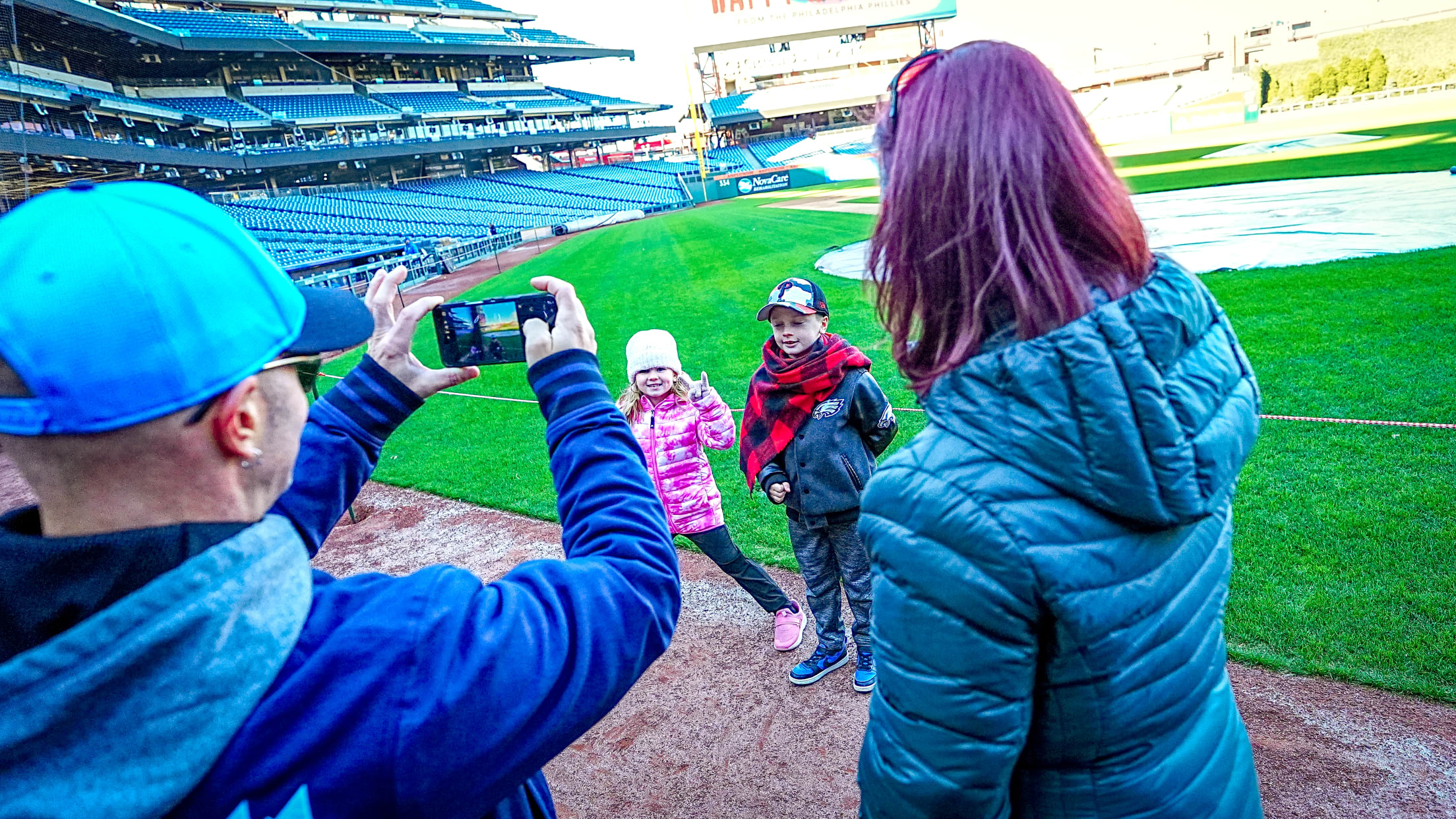 TreeLightingHolidaySale06133