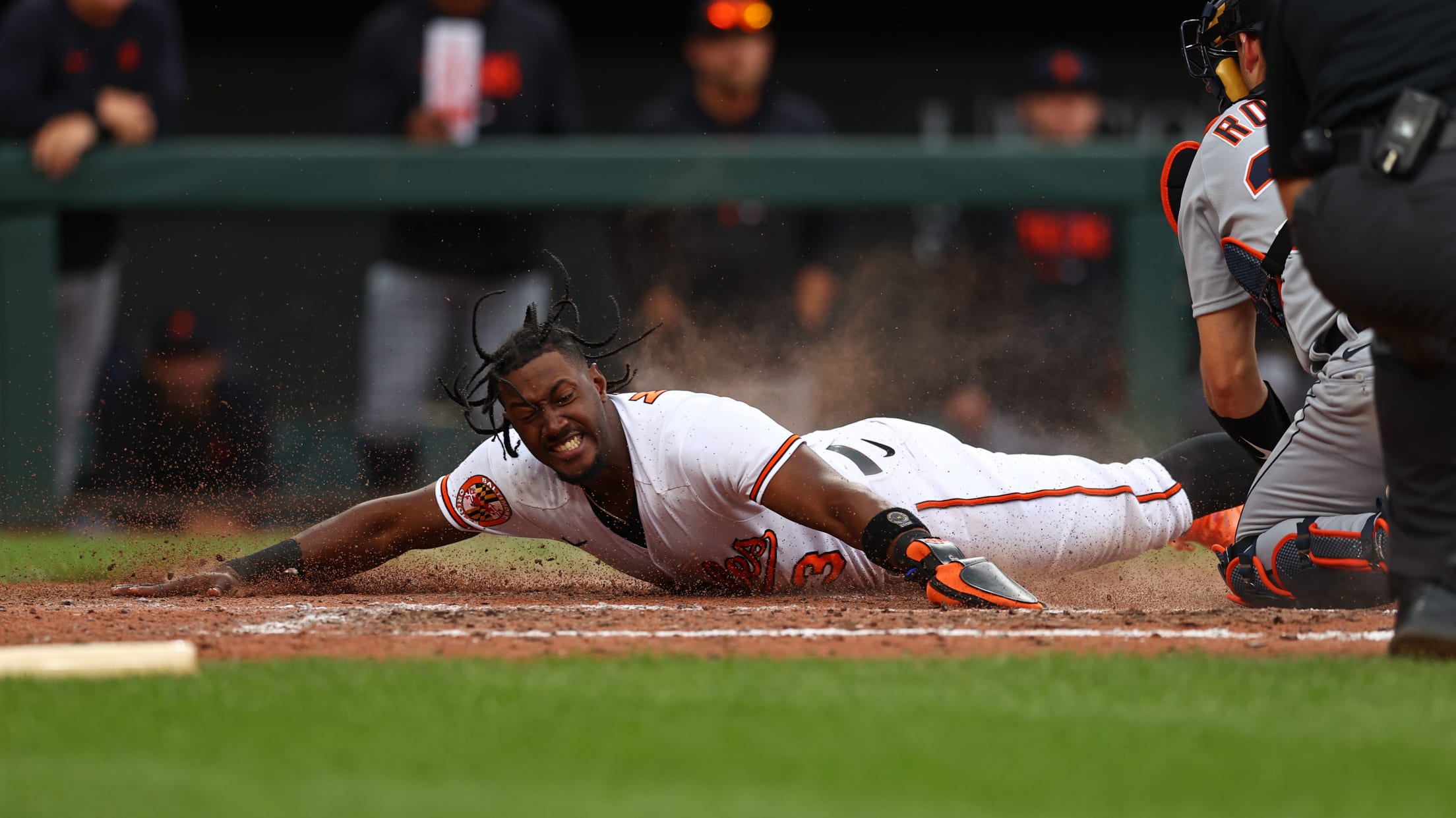 BAL-BI-121823-TopPhotos23-007