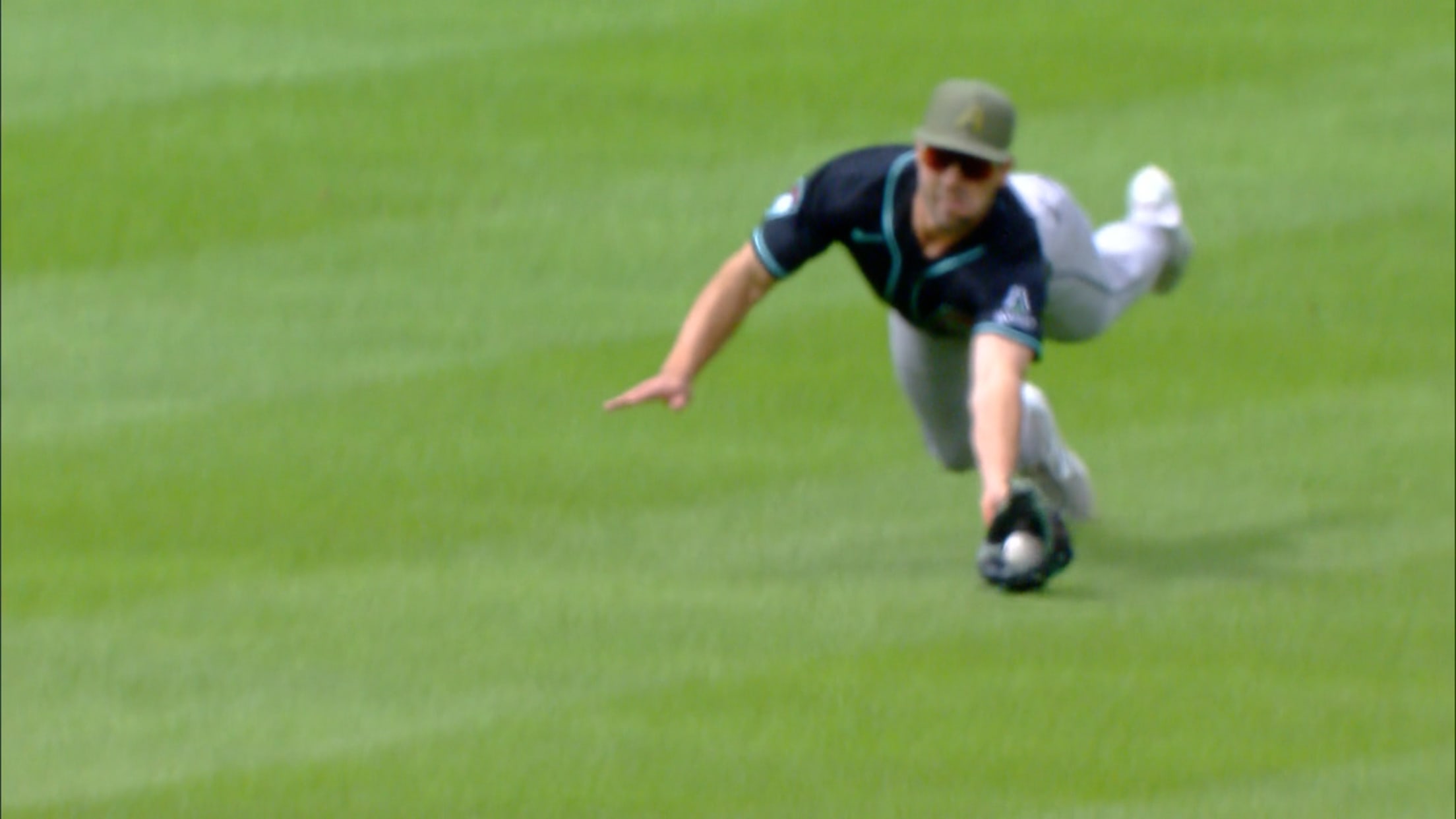 Ryan Waldschmidt's diving grab