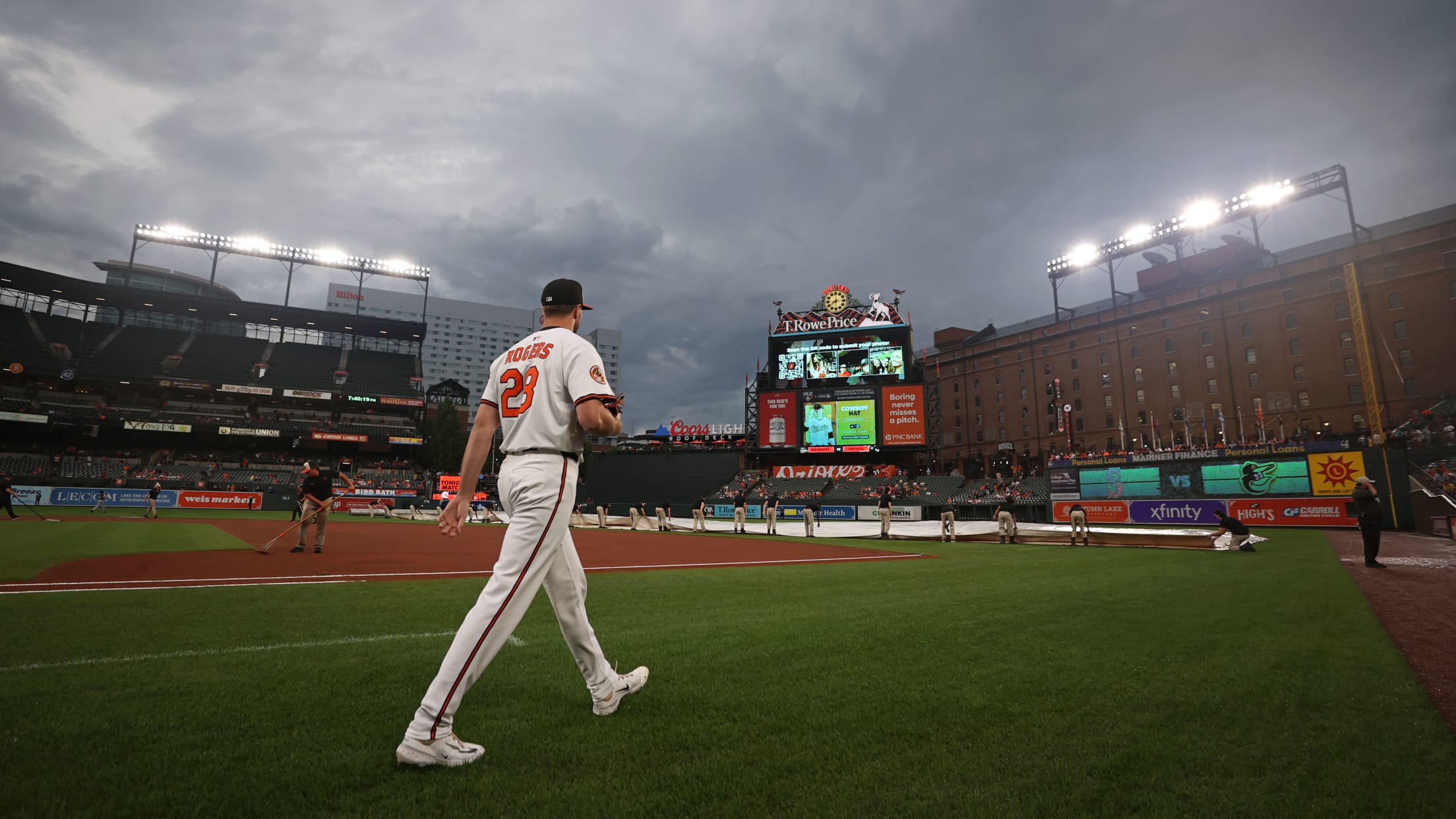 bal_Birdland_Insider_Connor_Photos_072