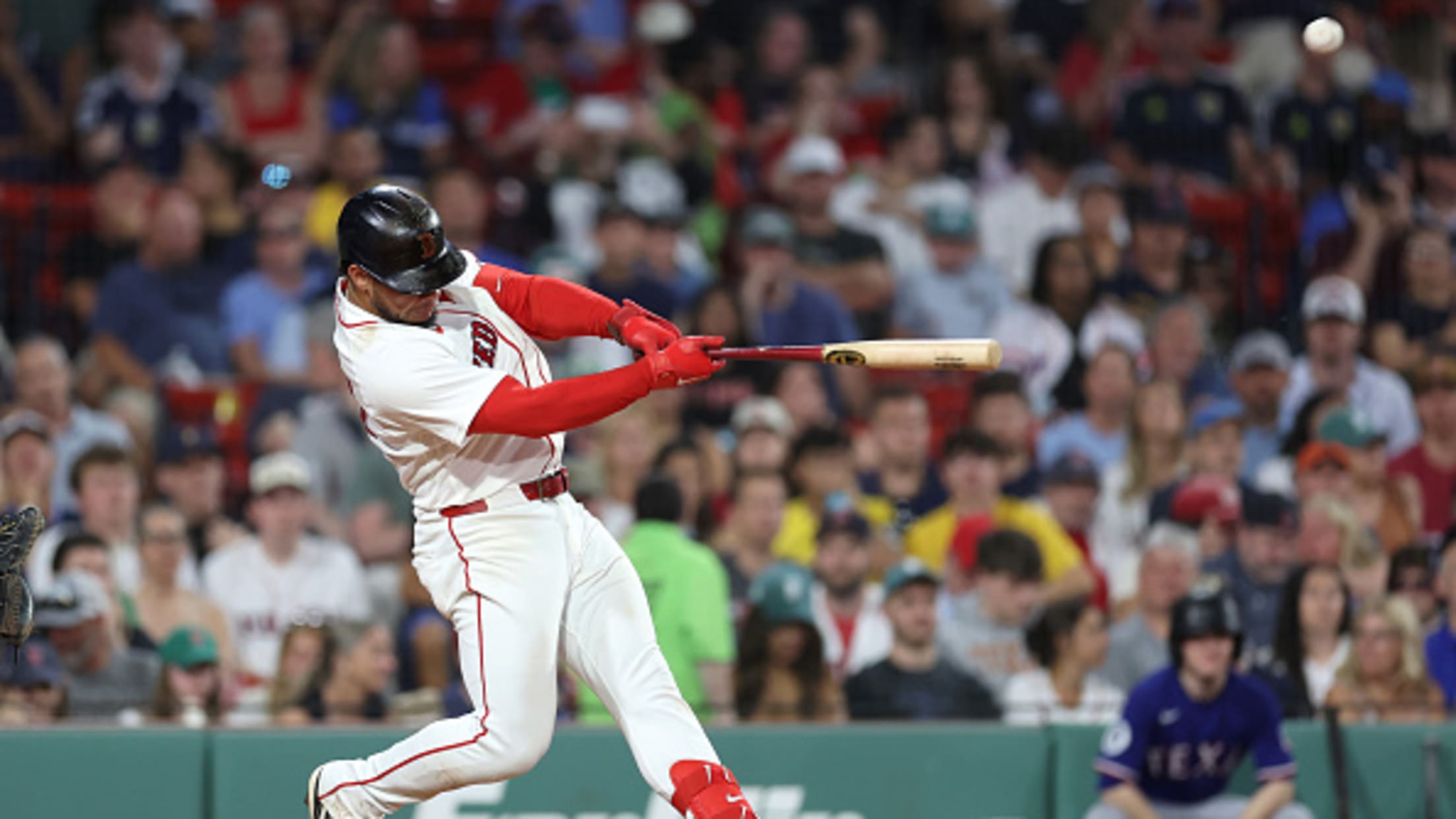 Willson Contreras' three-hit night