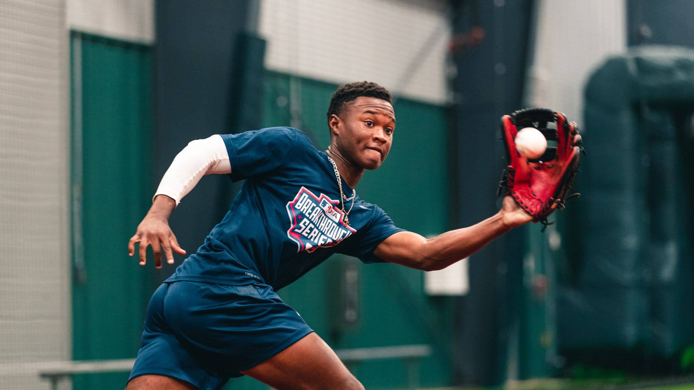 Breakthrough Series Photo Galleries | Youth Baseball | MLB.com