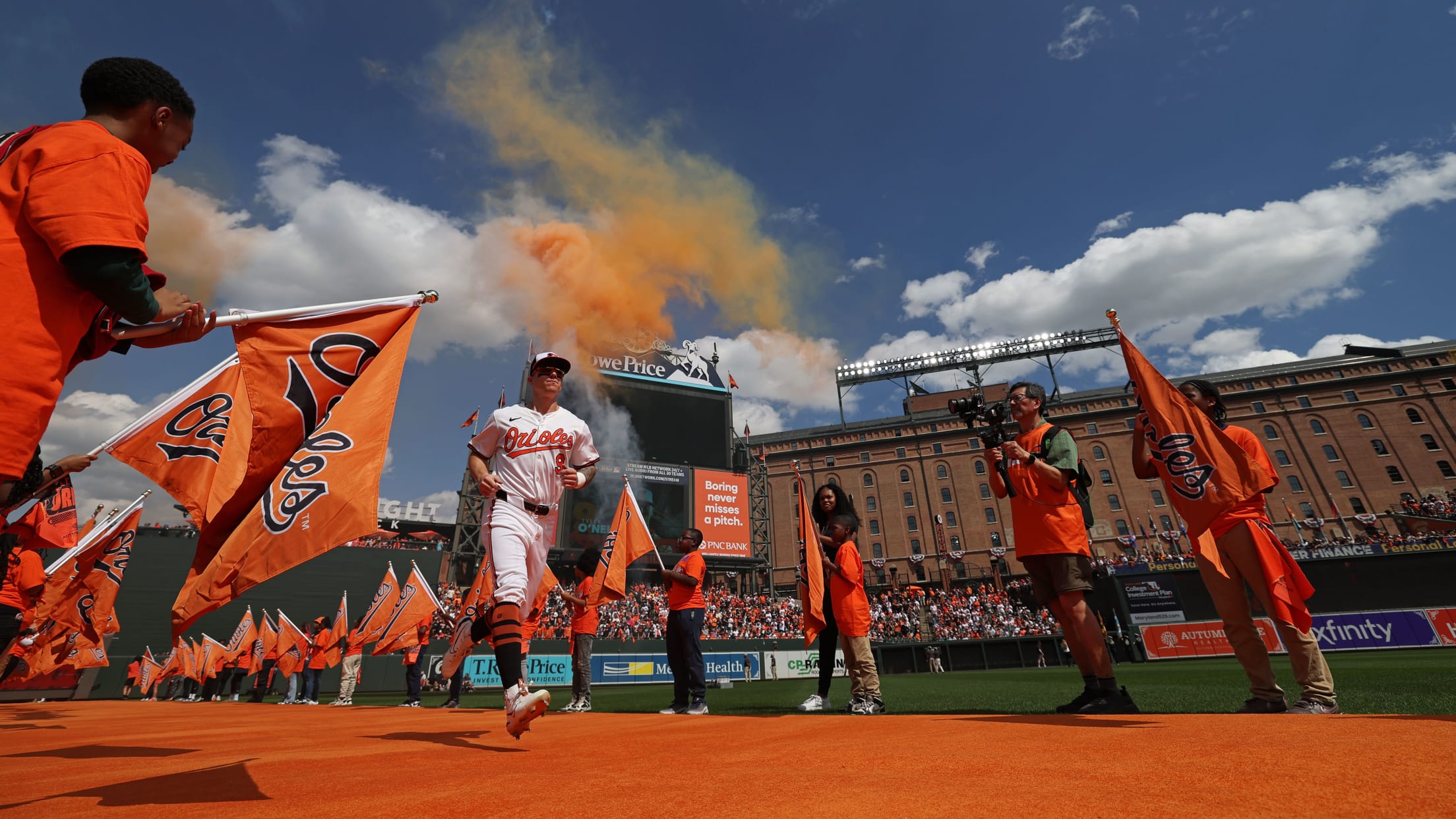 bal_Birdland_Insider_Todd_Photos_0008