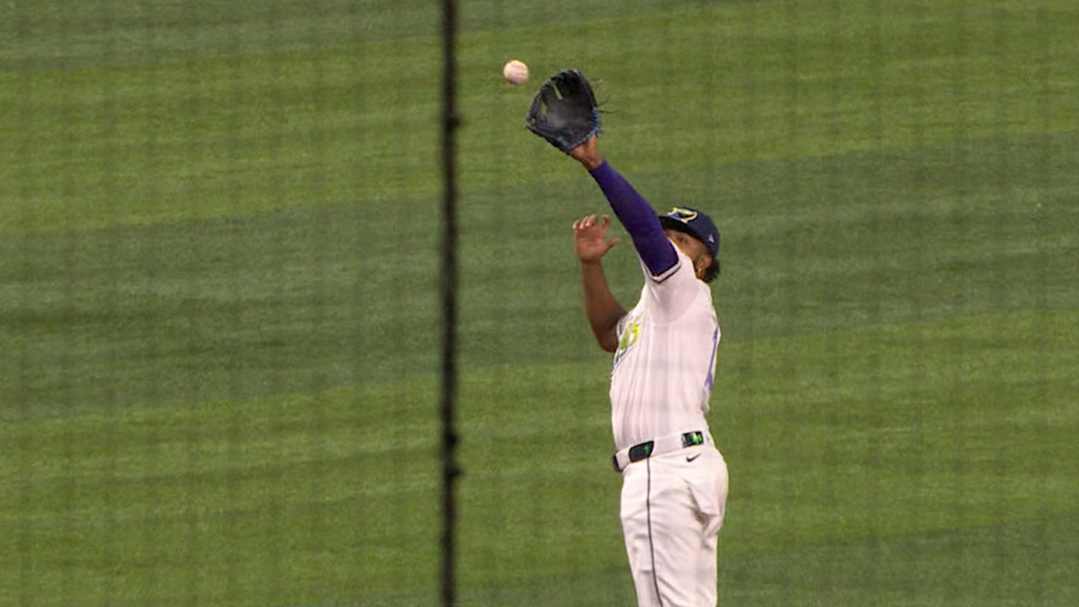 Junior Caminero's leaping catch