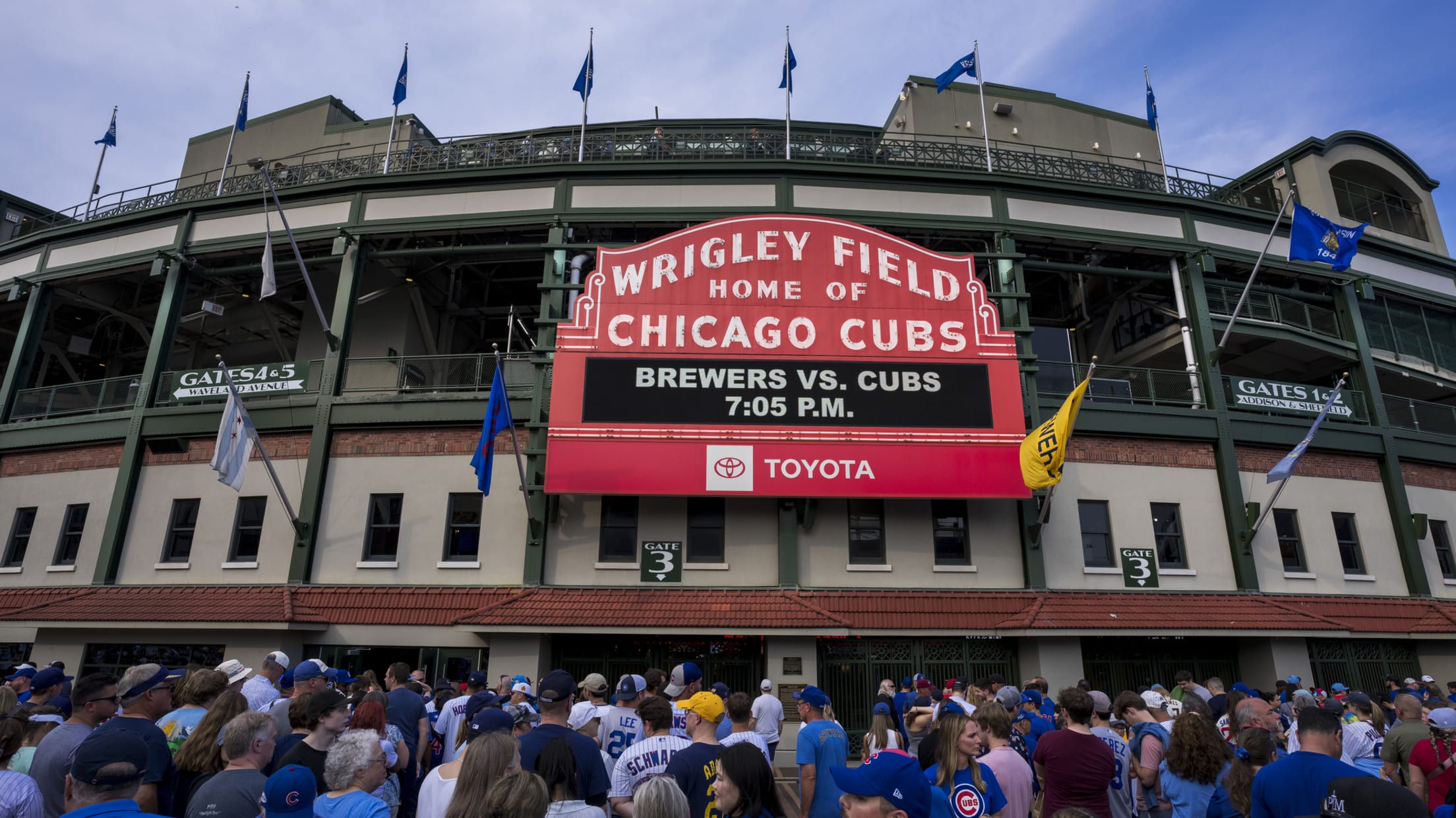 Wrigley marquee 2568