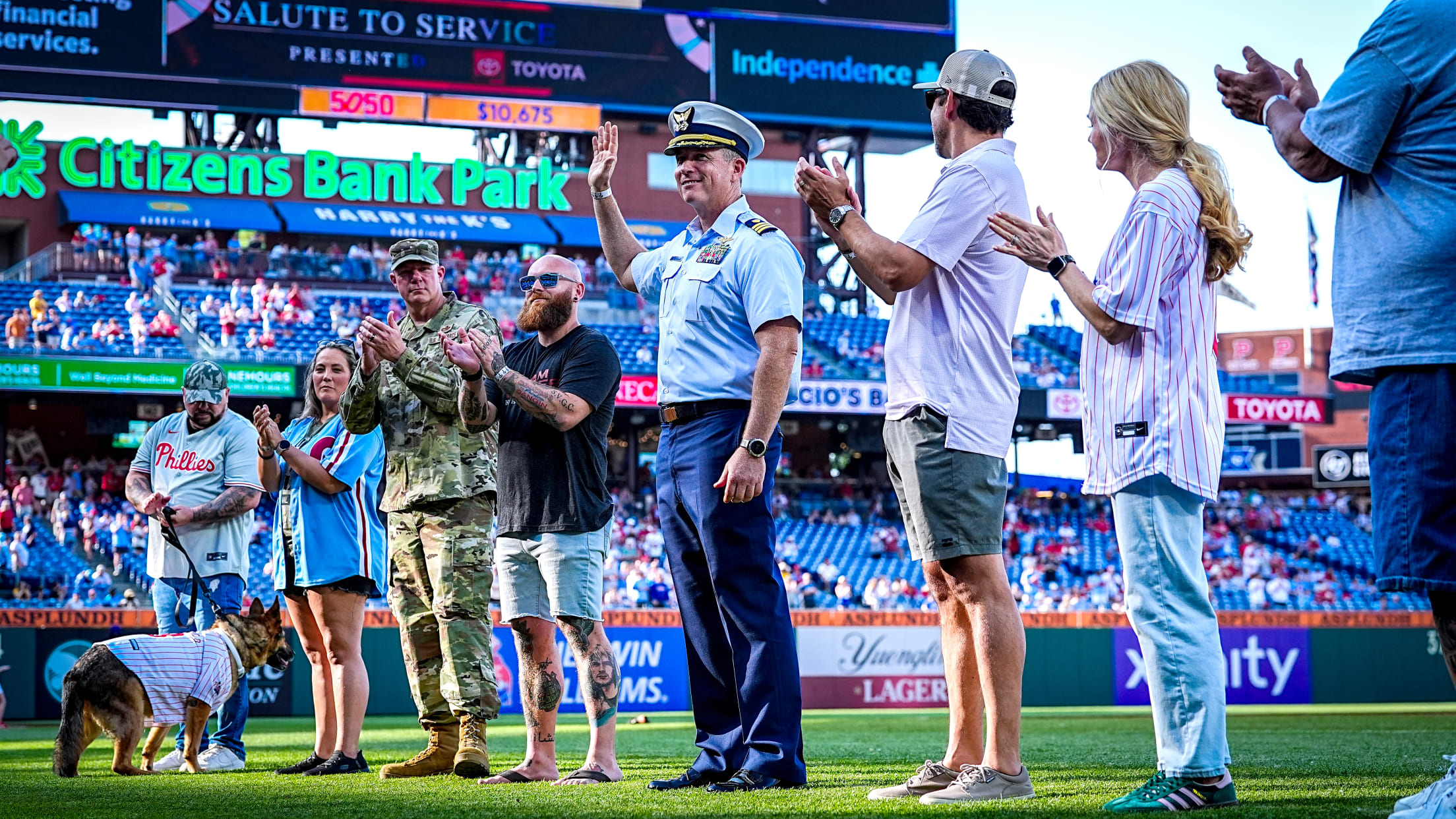 SalutetoService07318