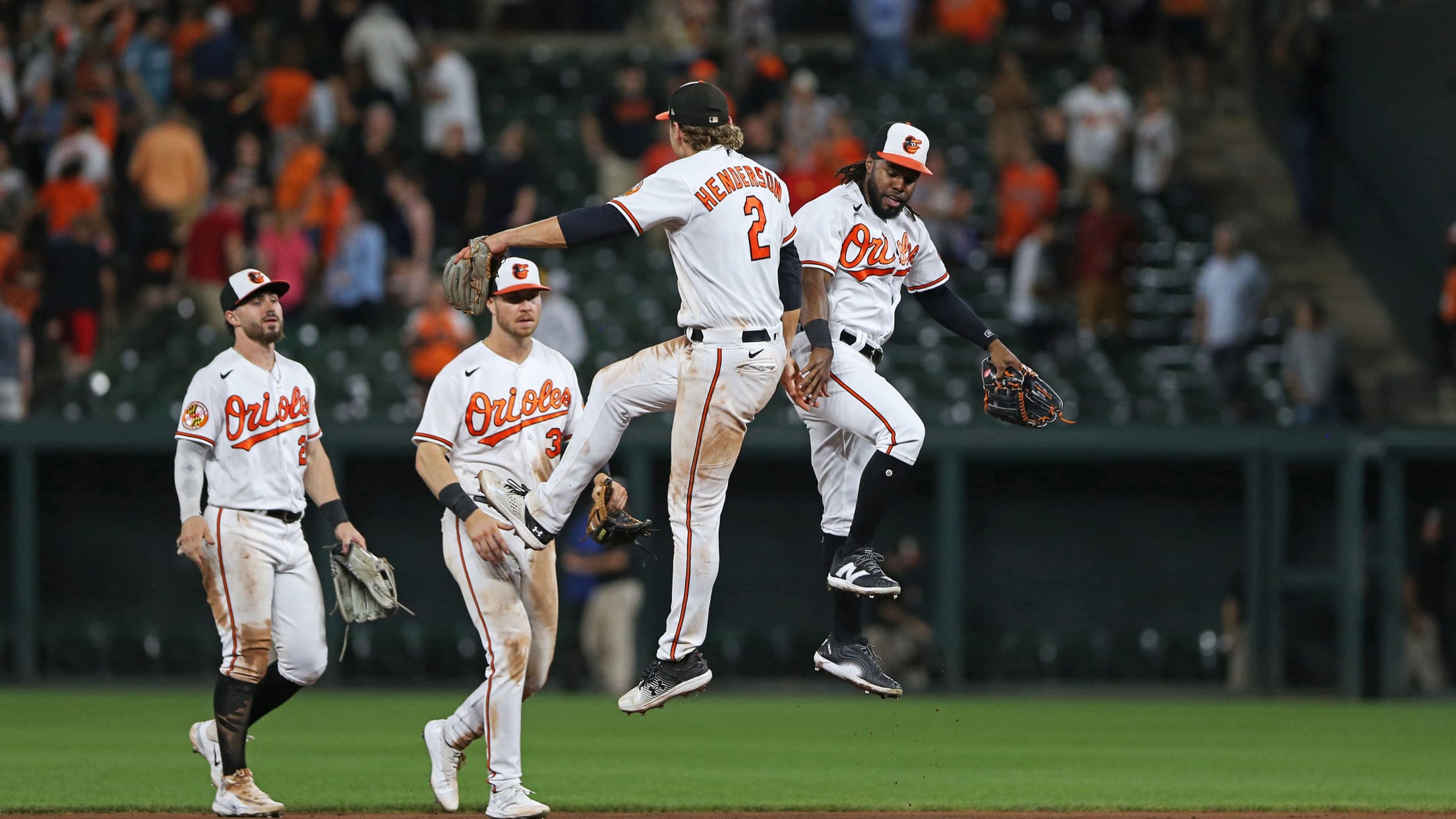 BAL-BI-121823-TopPhotos23-092