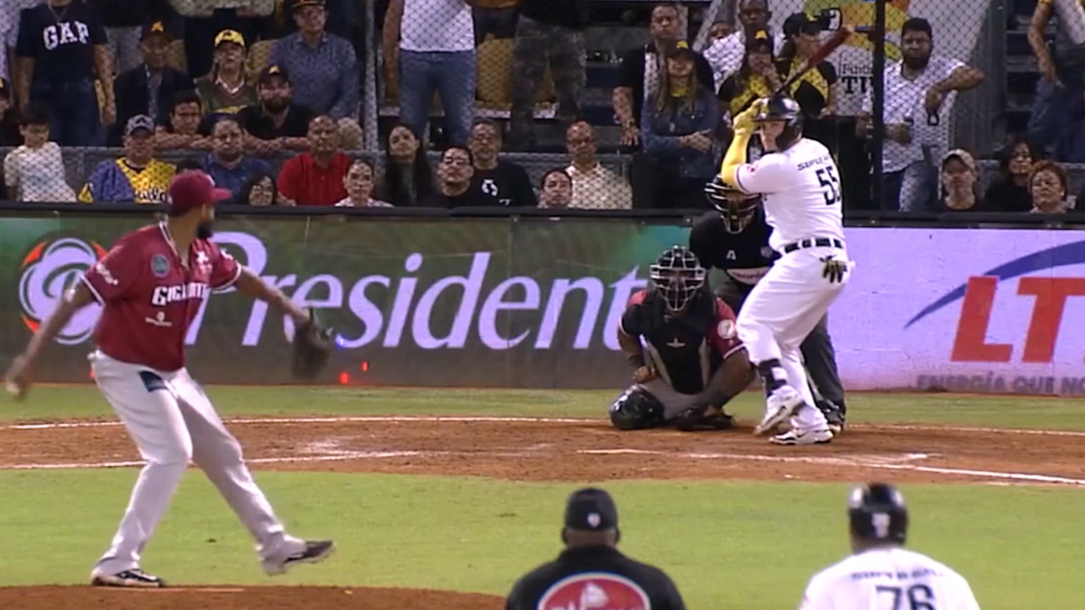 Julio Rodríguez da hit de oro en el 10mo