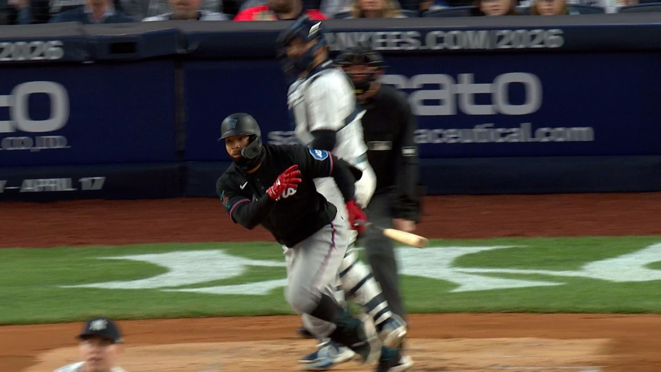 Heriberto Hernández's two-run triple